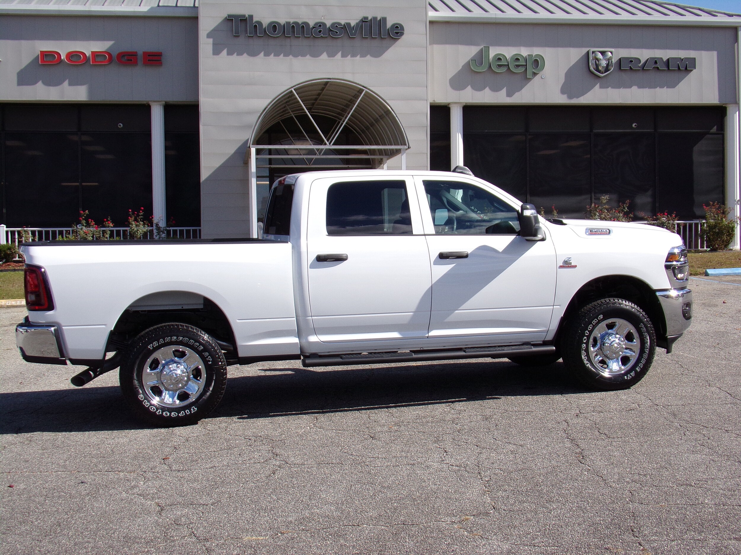 2026 Ram 3500 Tradesman photo 3