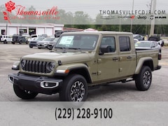 2026 Jeep Gladiator Sahara Pickup