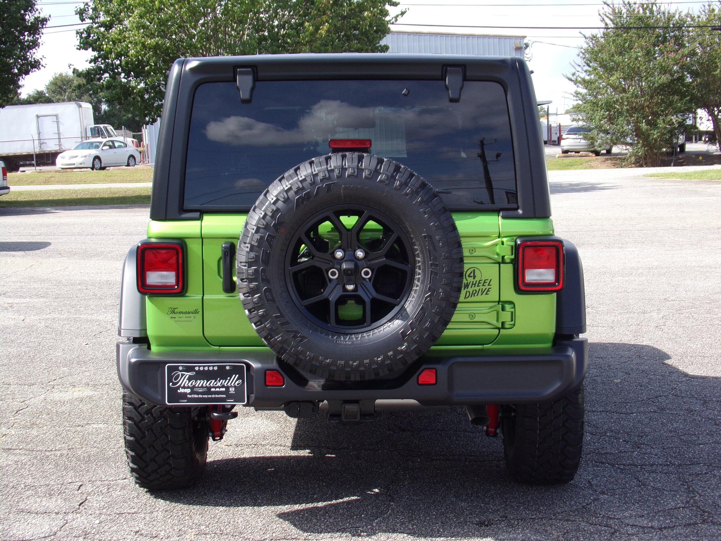 2025 Jeep Wrangler Willys photo 4