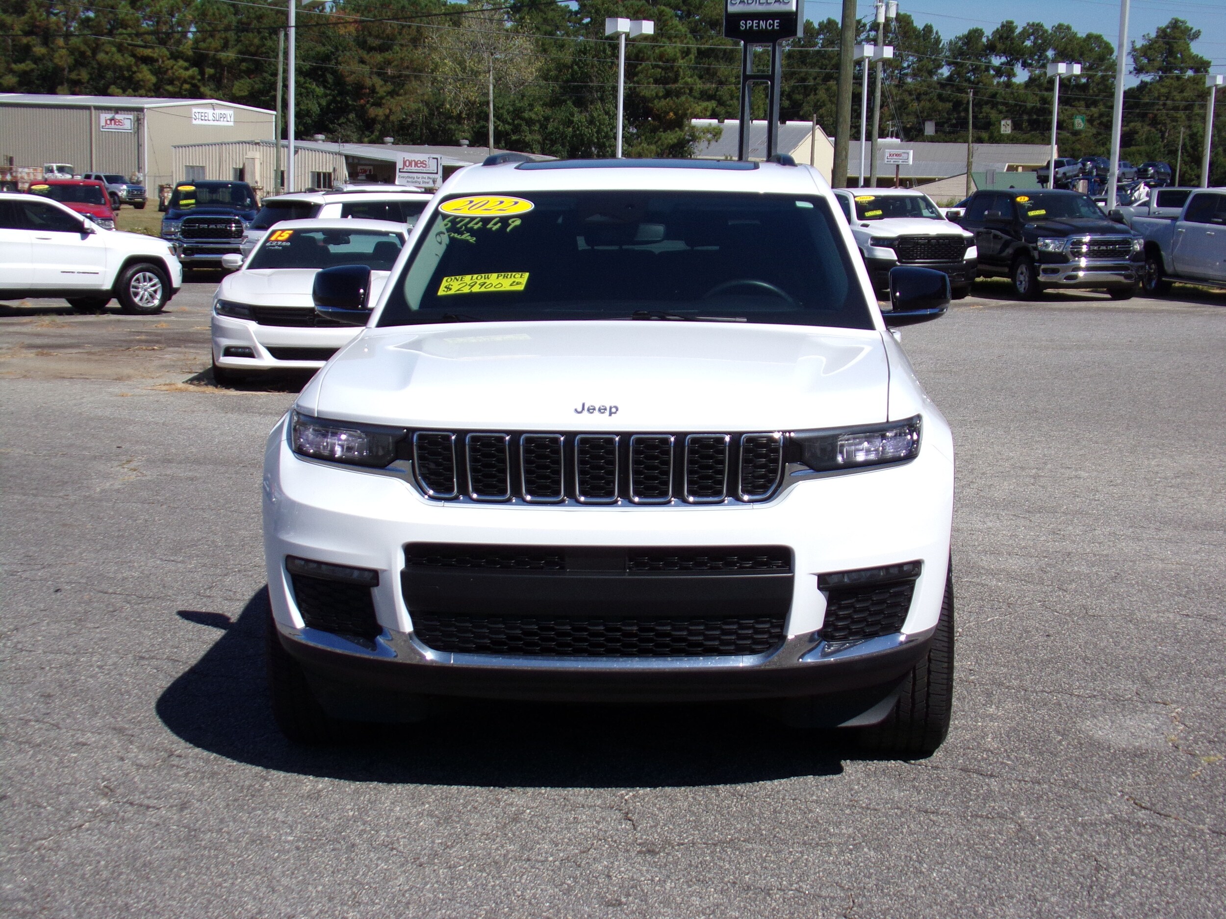 2022 Jeep Grand Cherokee Limited photo 2
