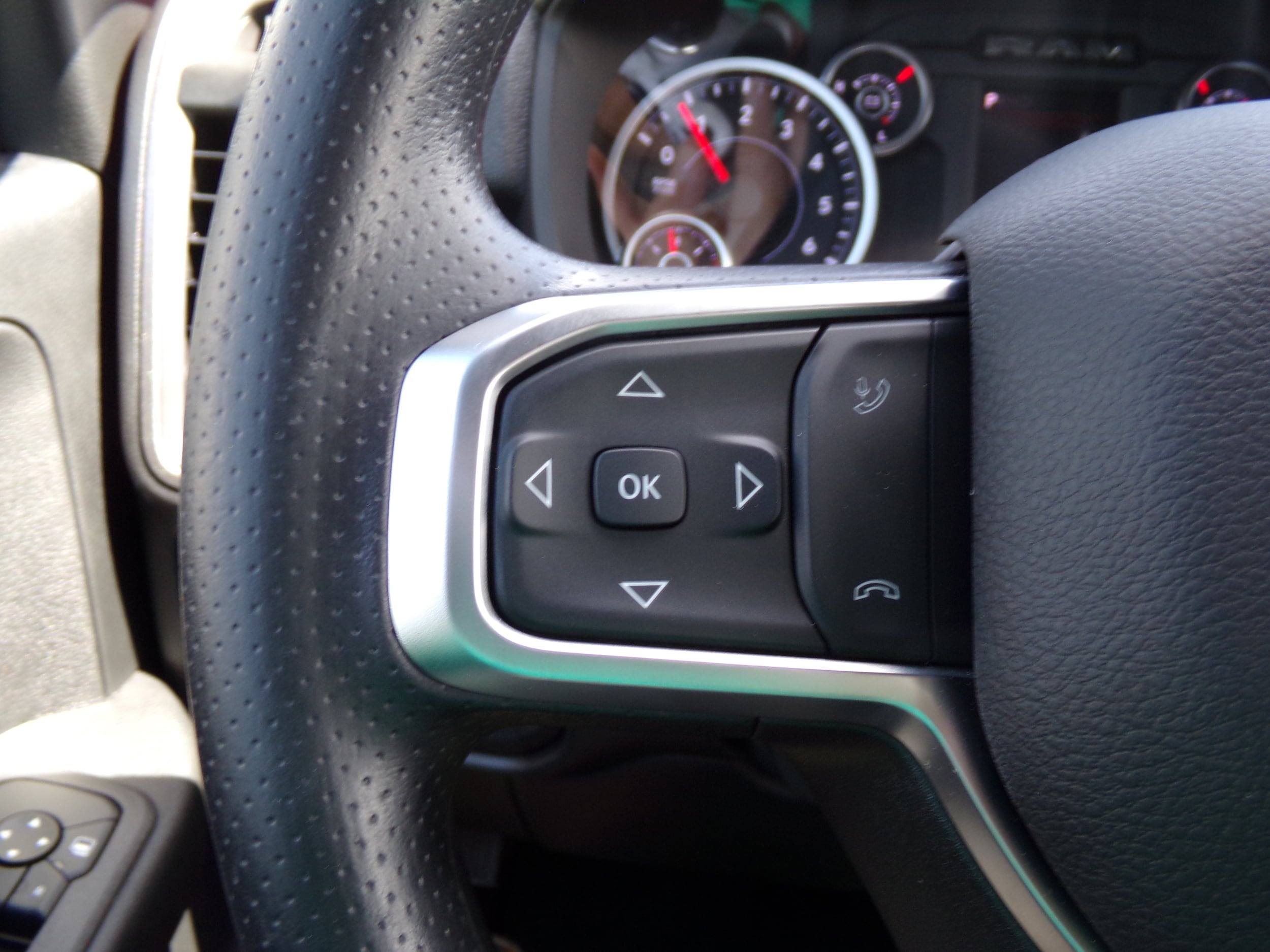 2025 RAM 2500 Tradesman - Photo 15