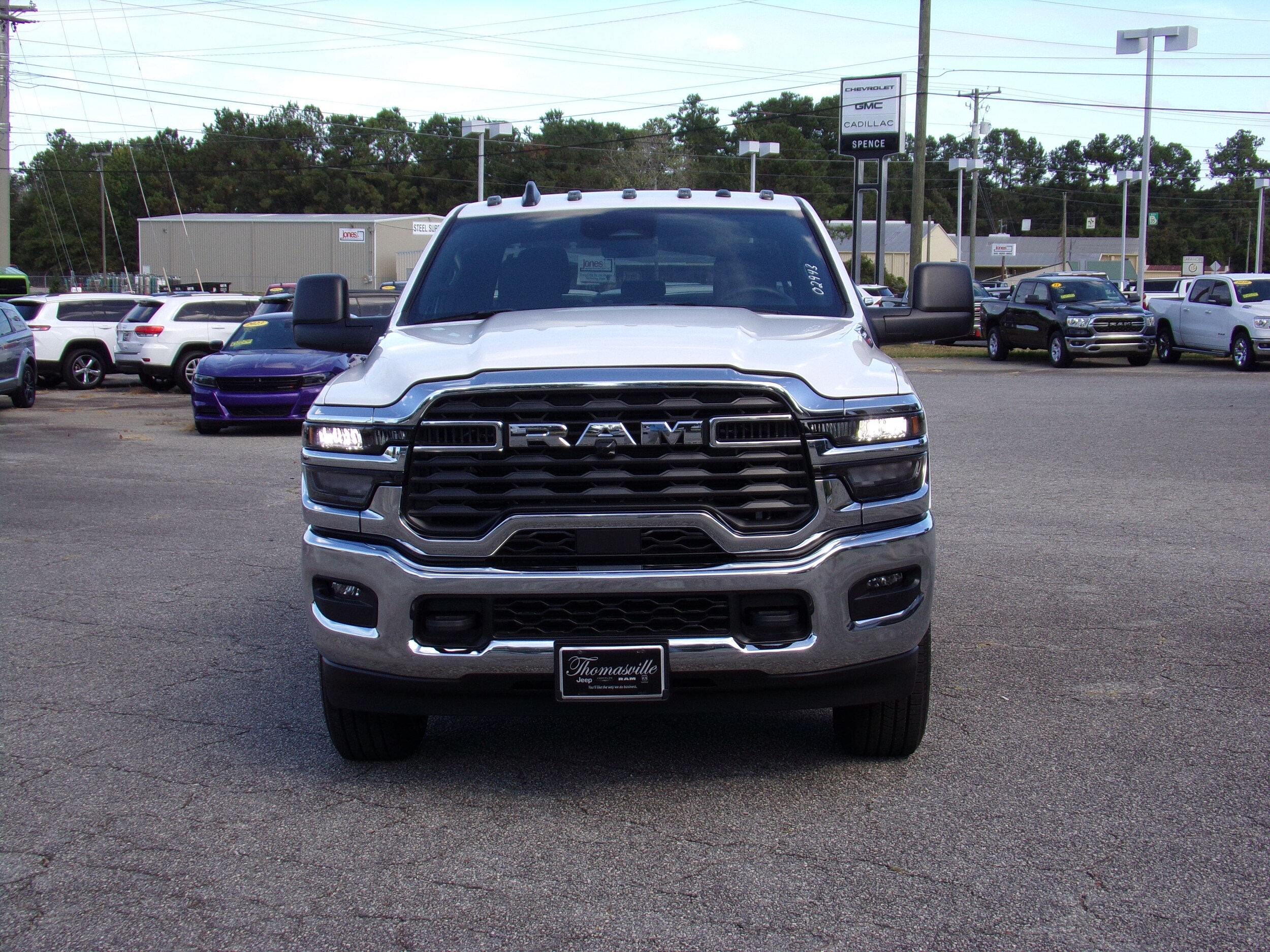 2026 Ram 3500 Tradesman photo 2