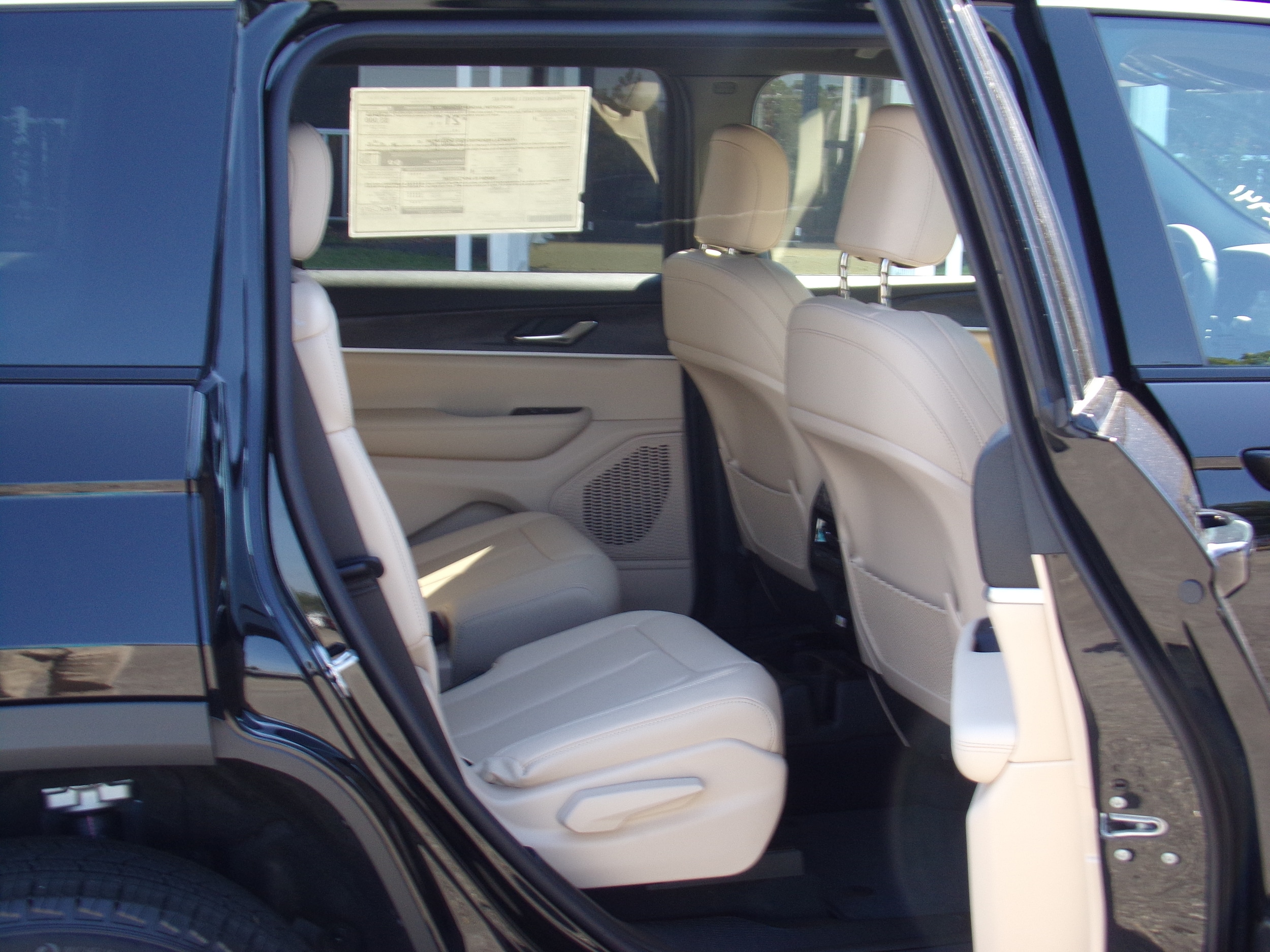 2025 Jeep Grand Cherokee L Limited - Photo 9