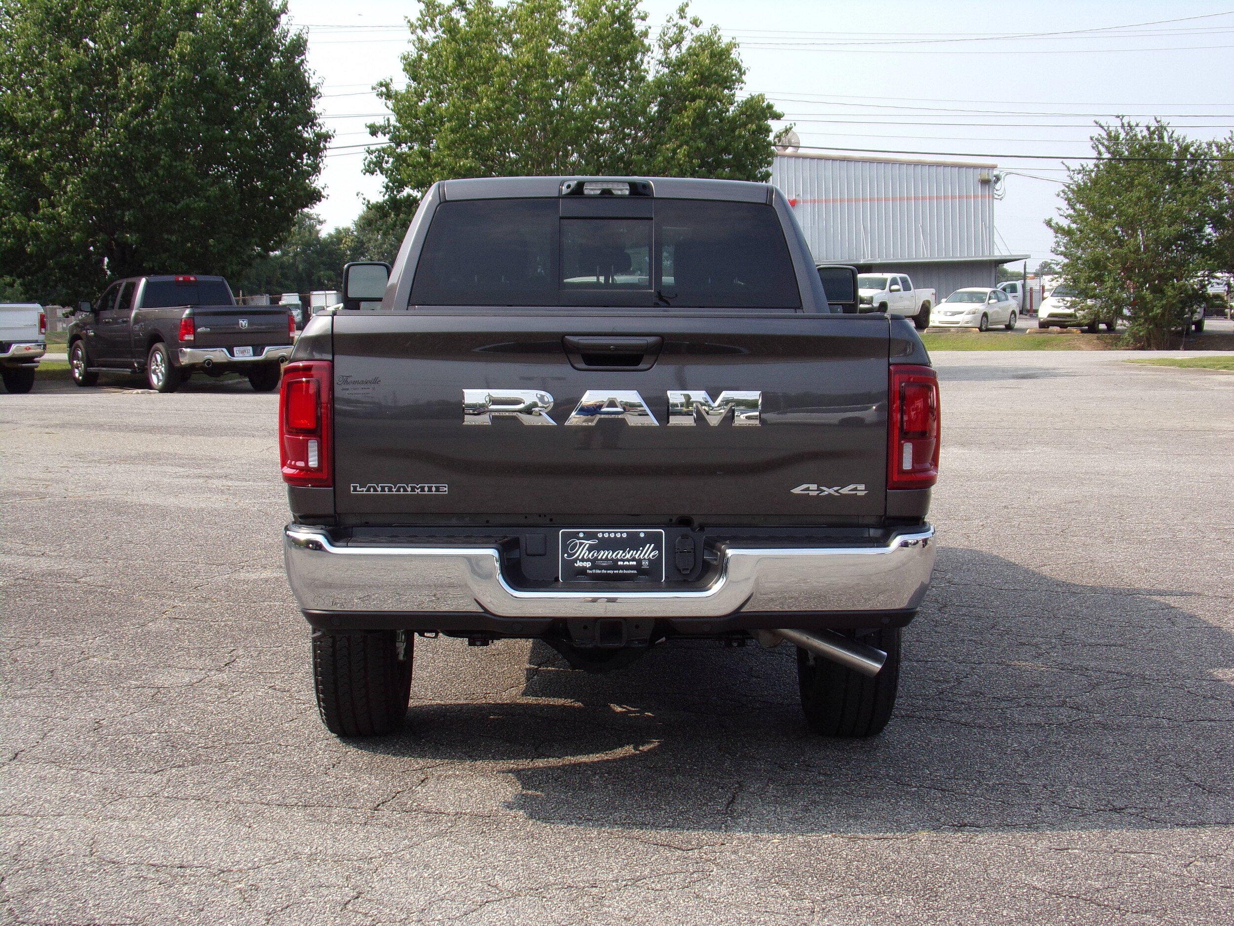 2025 Ram 2500 Laramie photo 4