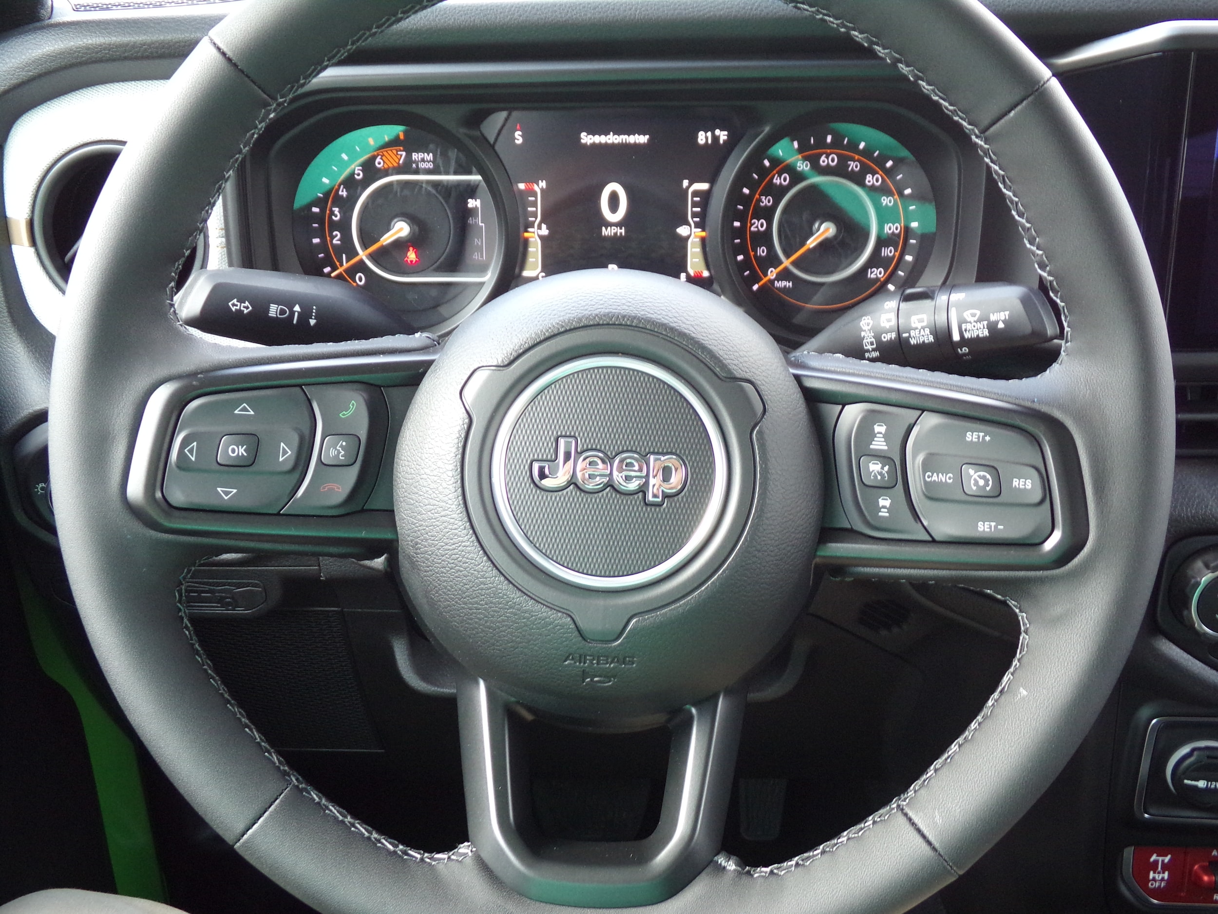 2025 Jeep Wrangler 4-Door Willys - Photo 11