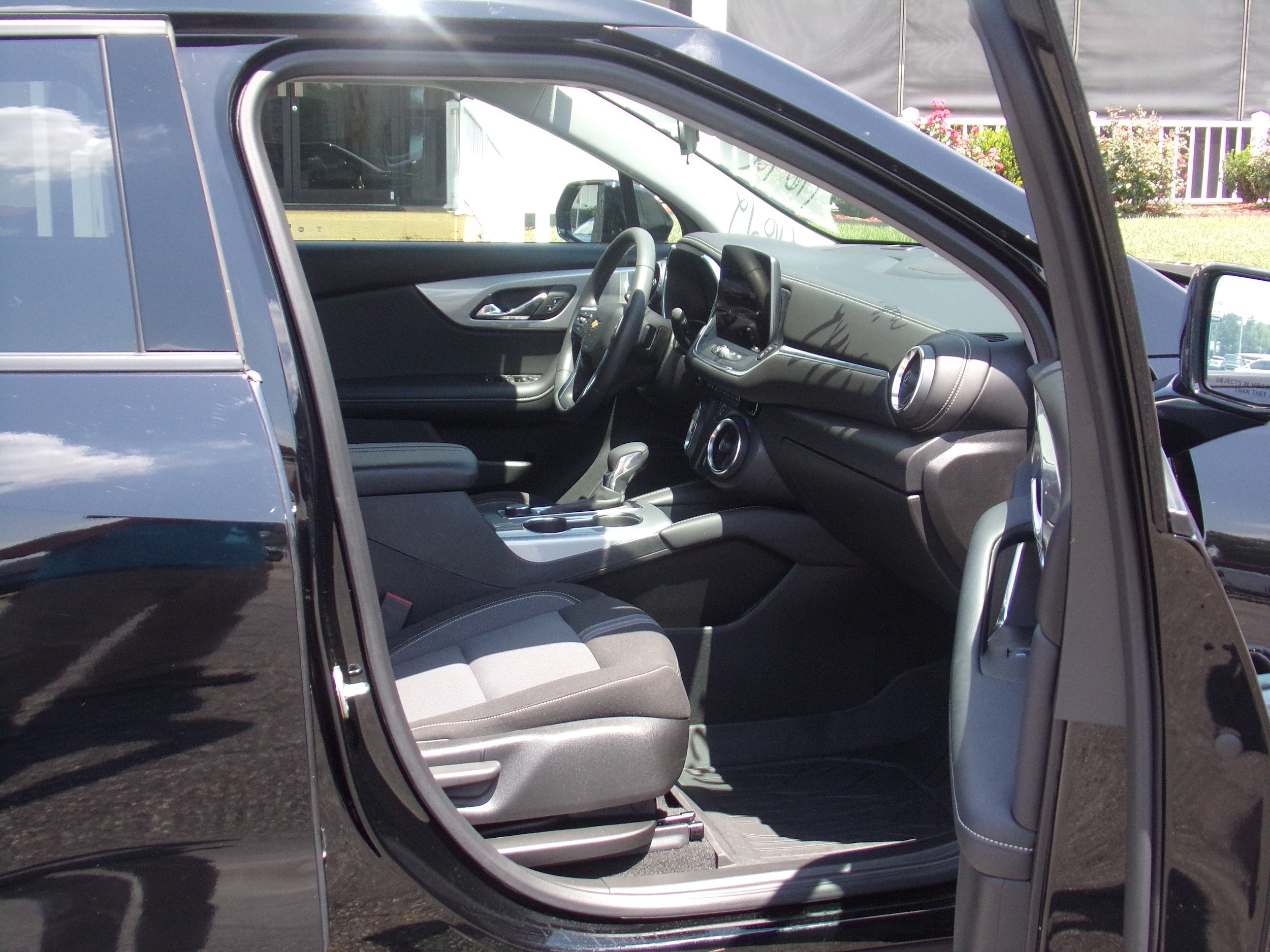 2023 Chevrolet Blazer 2LT - Photo 9