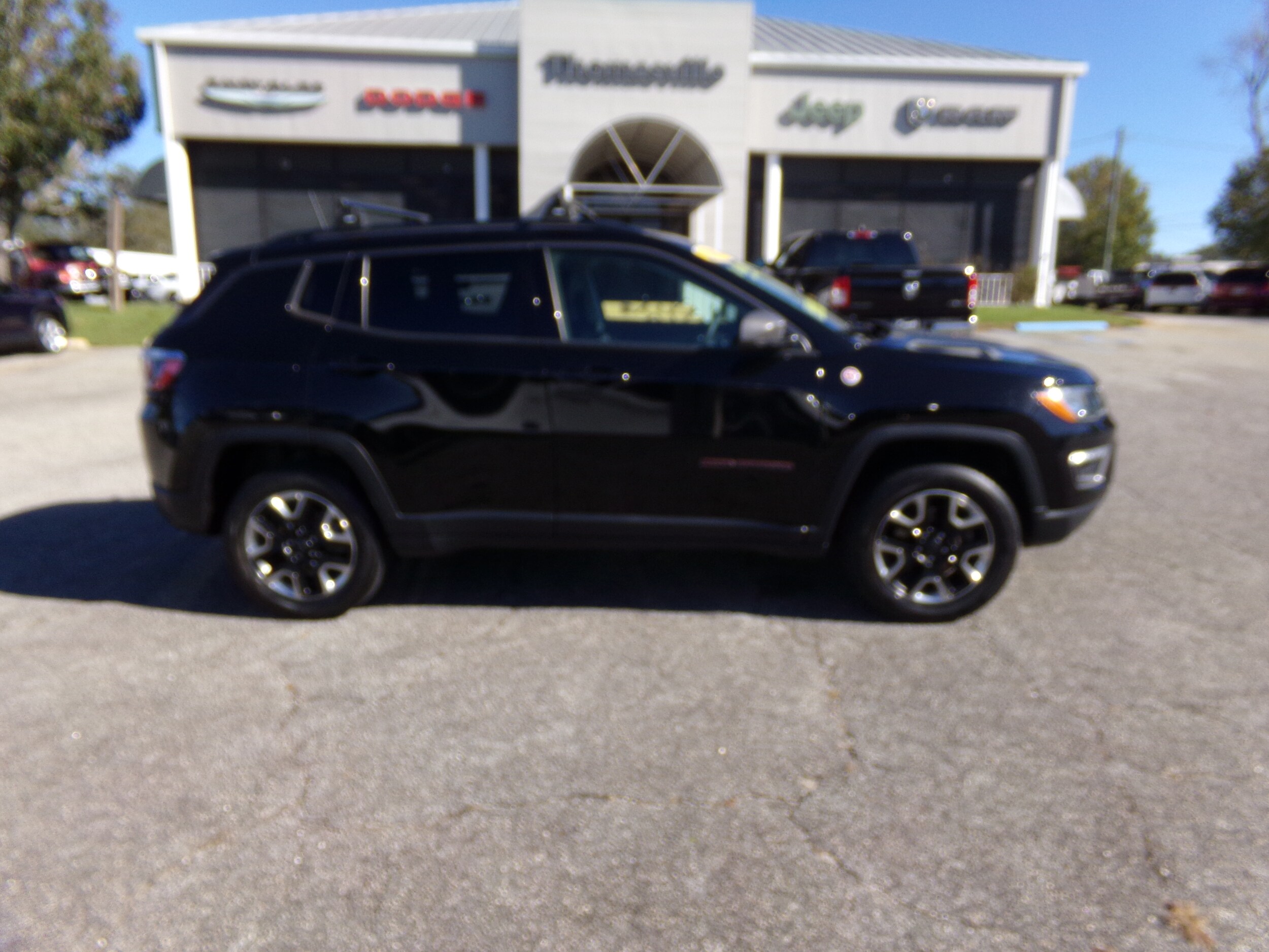 2018 Jeep Compass Trailhawk photo 2
