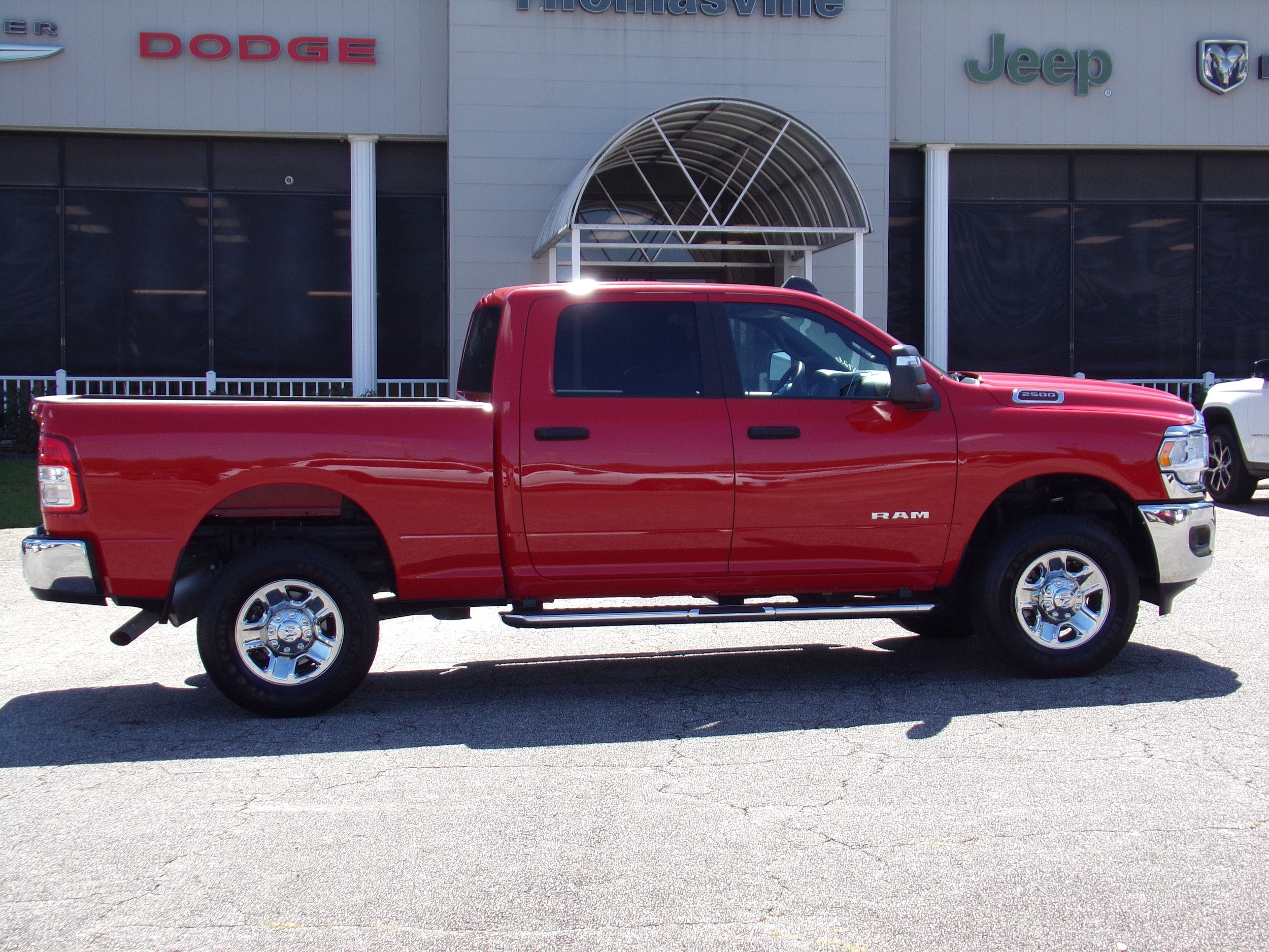 2024 Ram 2500 Big Horn photo 3