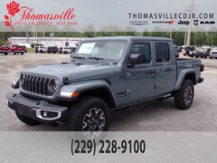 2026 Jeep Gladiator Sahara Pickup