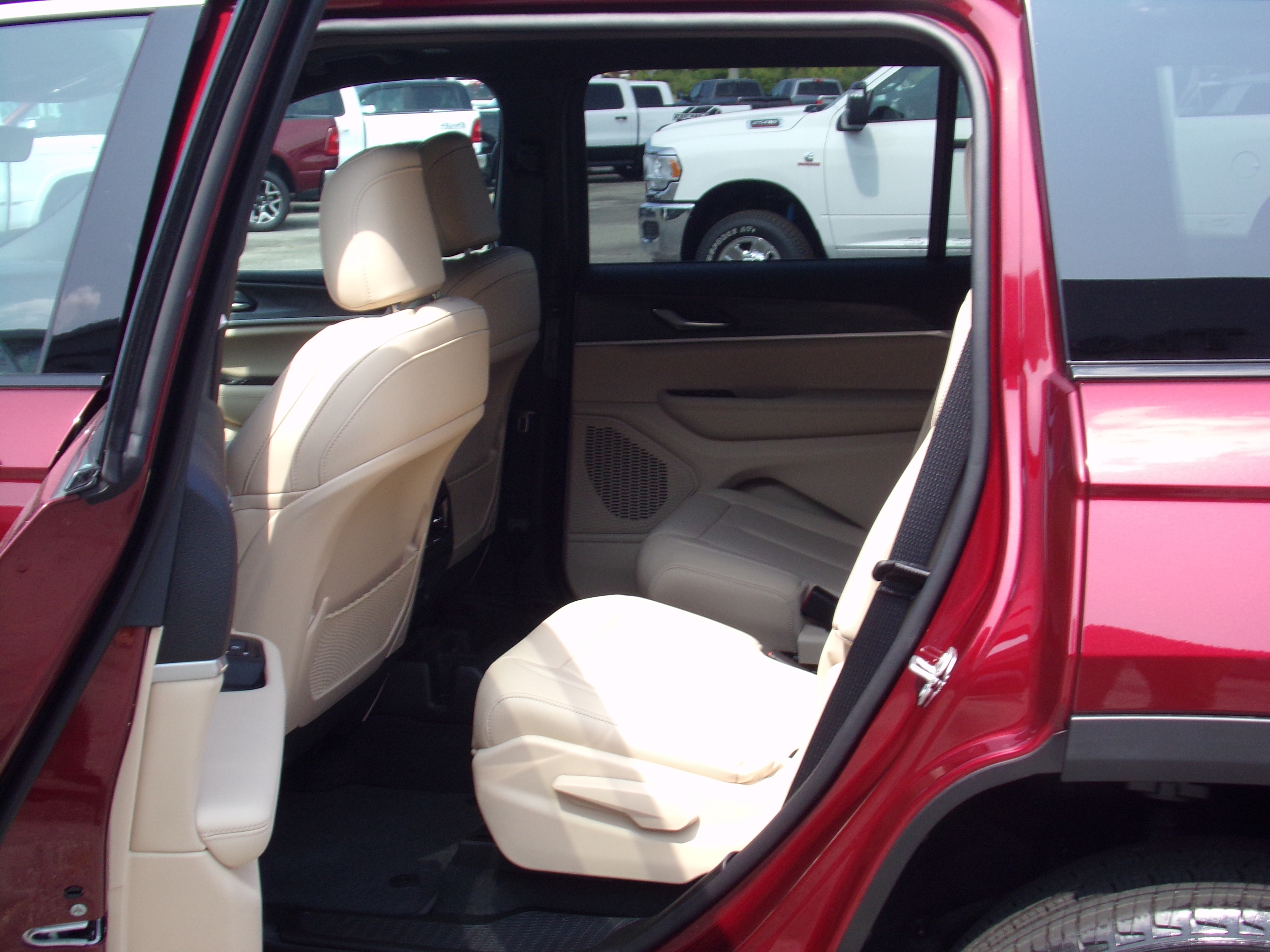 2025 Jeep Grand Cherokee L Limited - Photo 7