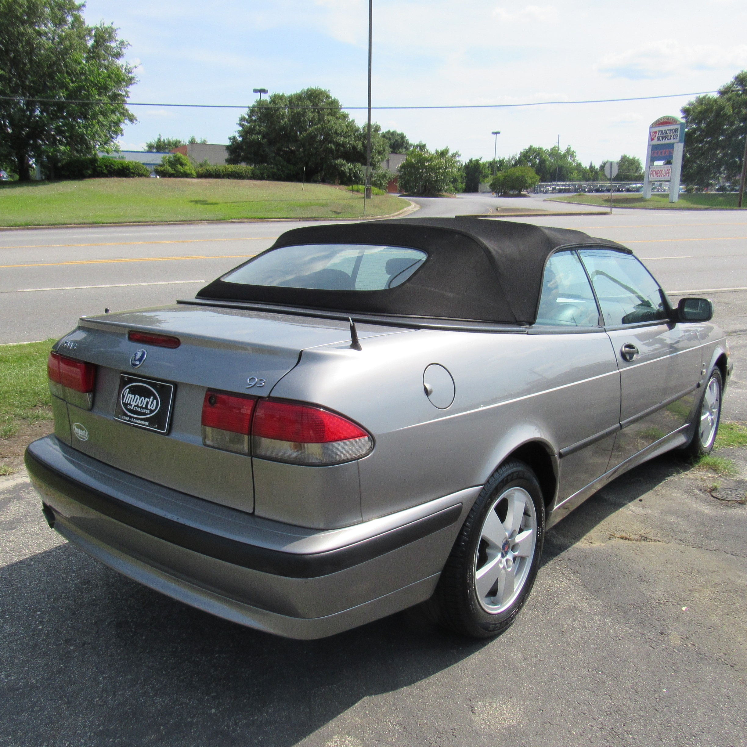 Used 2003 Saab 9-3 SE with VIN YS3DF78K437001574 for sale in Cairo, GA