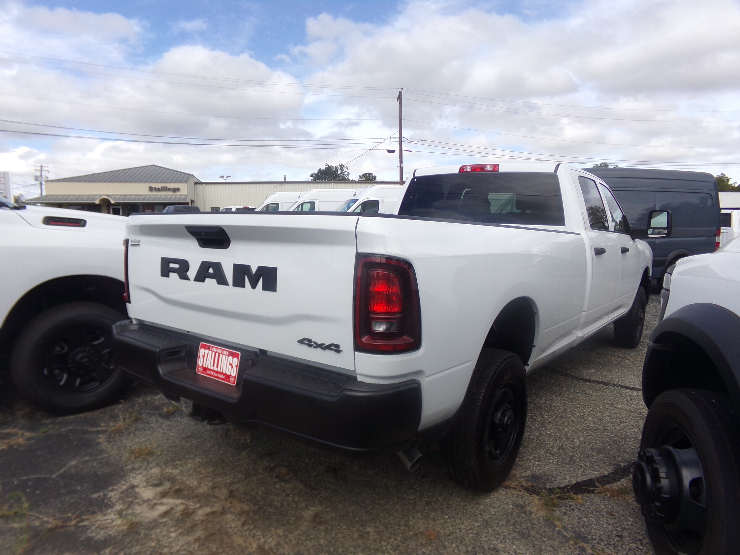 2026 Ram 2500 Tradesman photo 3