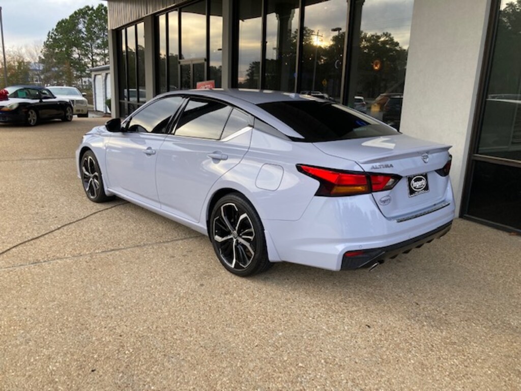 Used 2023 Nissan Altima 2.5 SR For Sale in Cairo GA VIN1N4BL4CV4PN412990