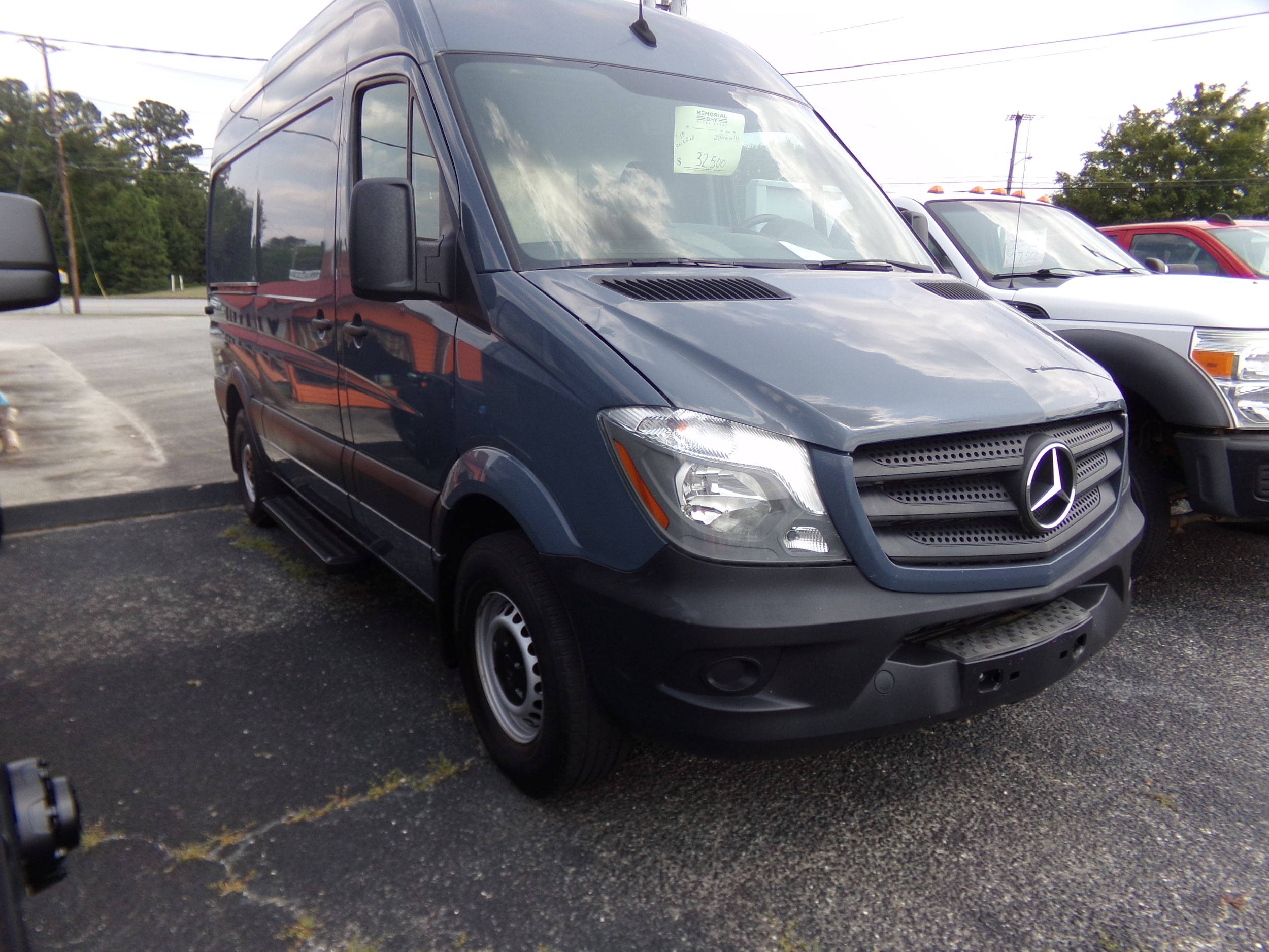 Used 2018 Mercedes-Benz Sprinter Cargo Van Base with VIN WD3PE7CD3JP637832 for sale in Cairo, GA