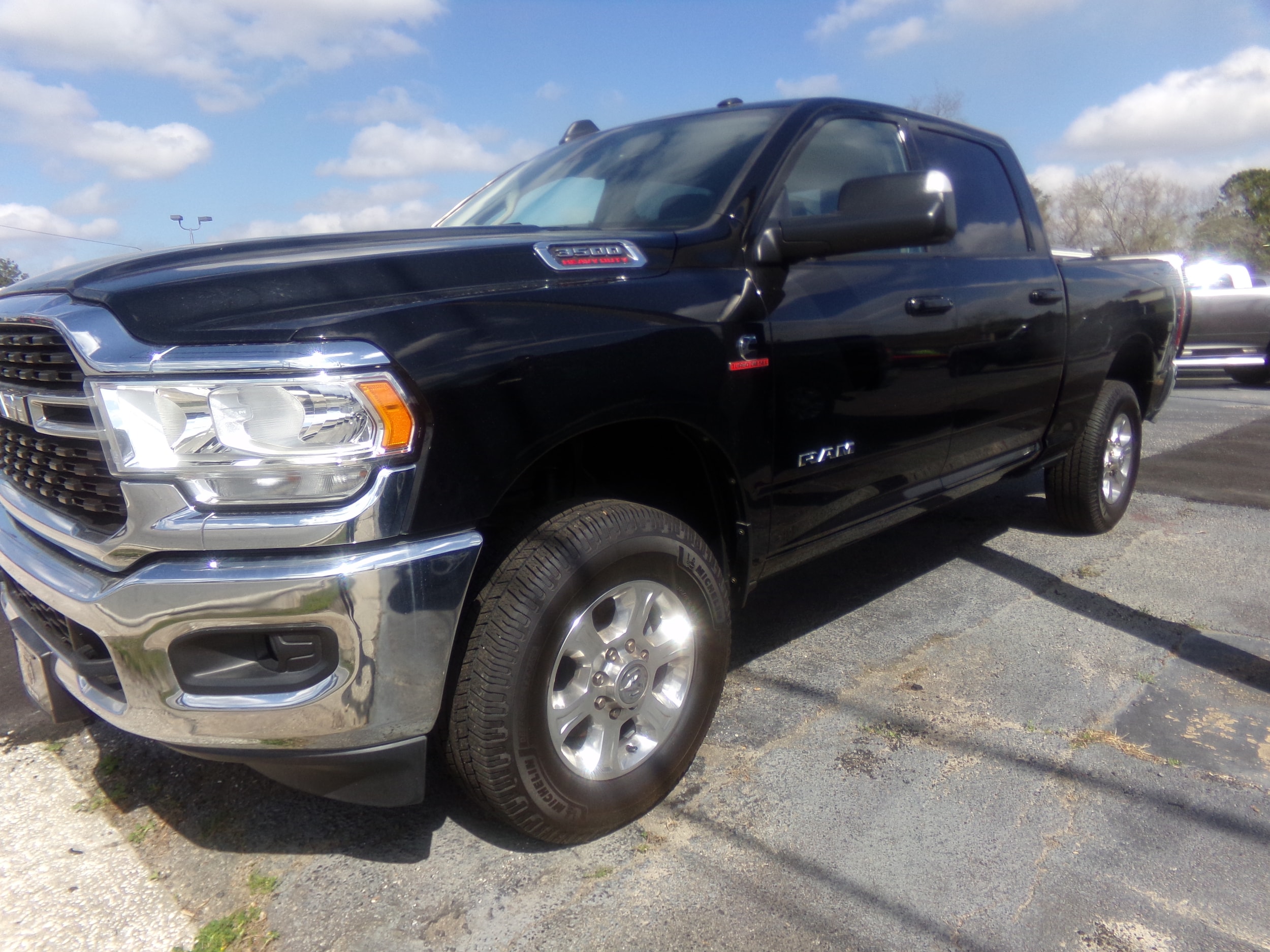 2022 RAM 3500 Big Horn 4X4 Crew Cab SWB's photo