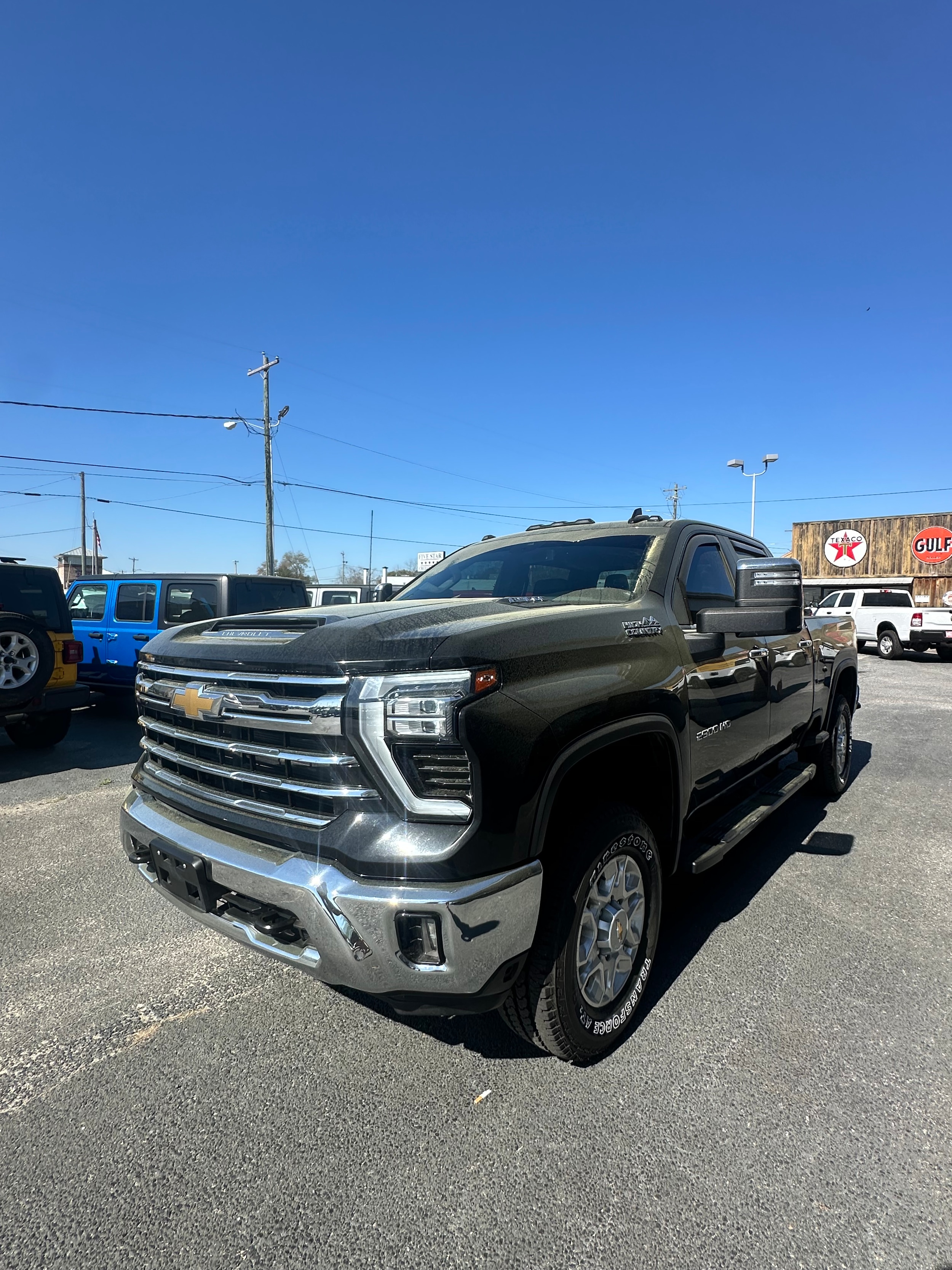 2024 Chevrolet Silverado HD LTZ 4WD Crew Cab Standard Box's photo