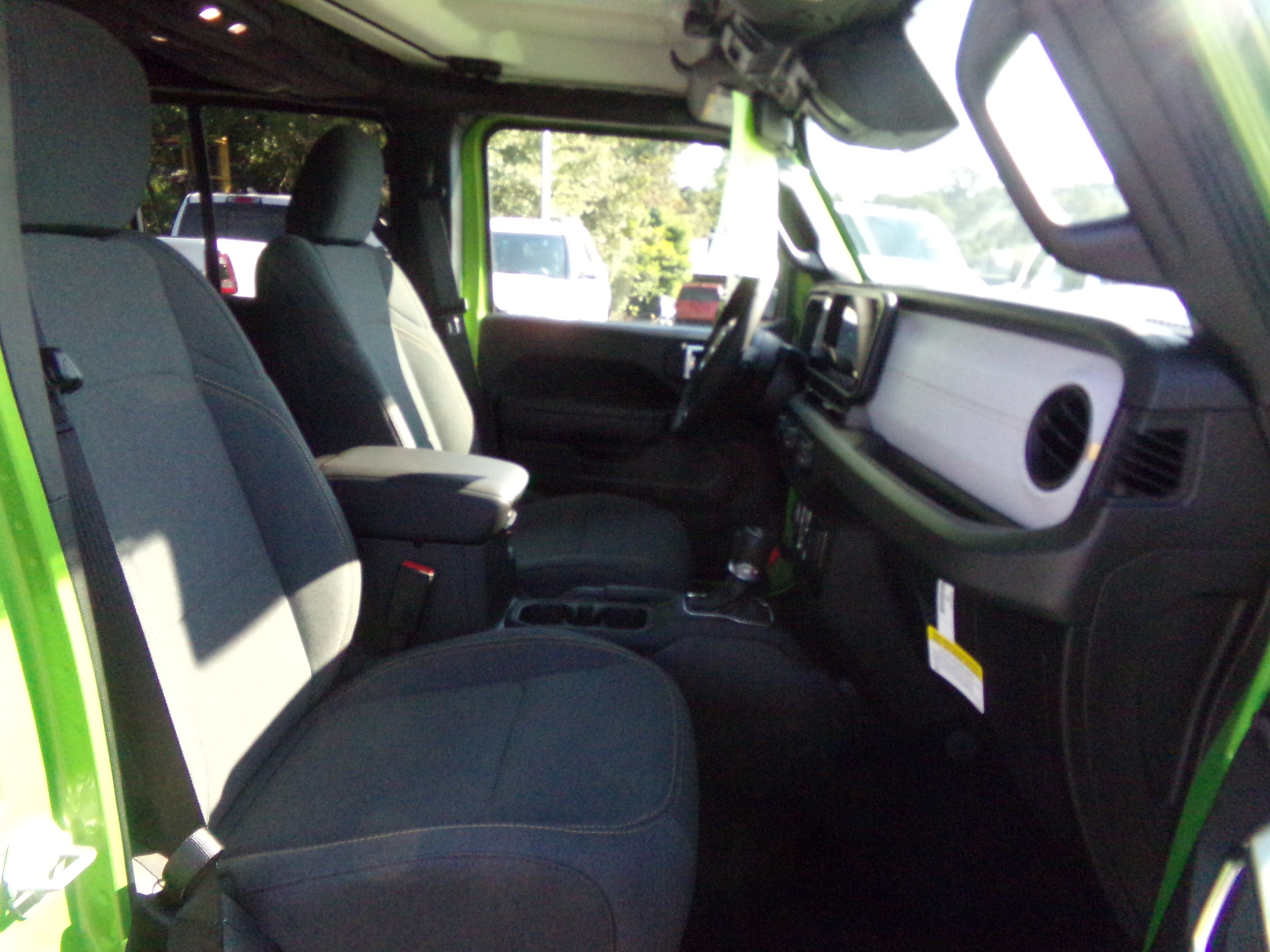 2025 Jeep Wrangler 4-Door Sport S - Photo 13