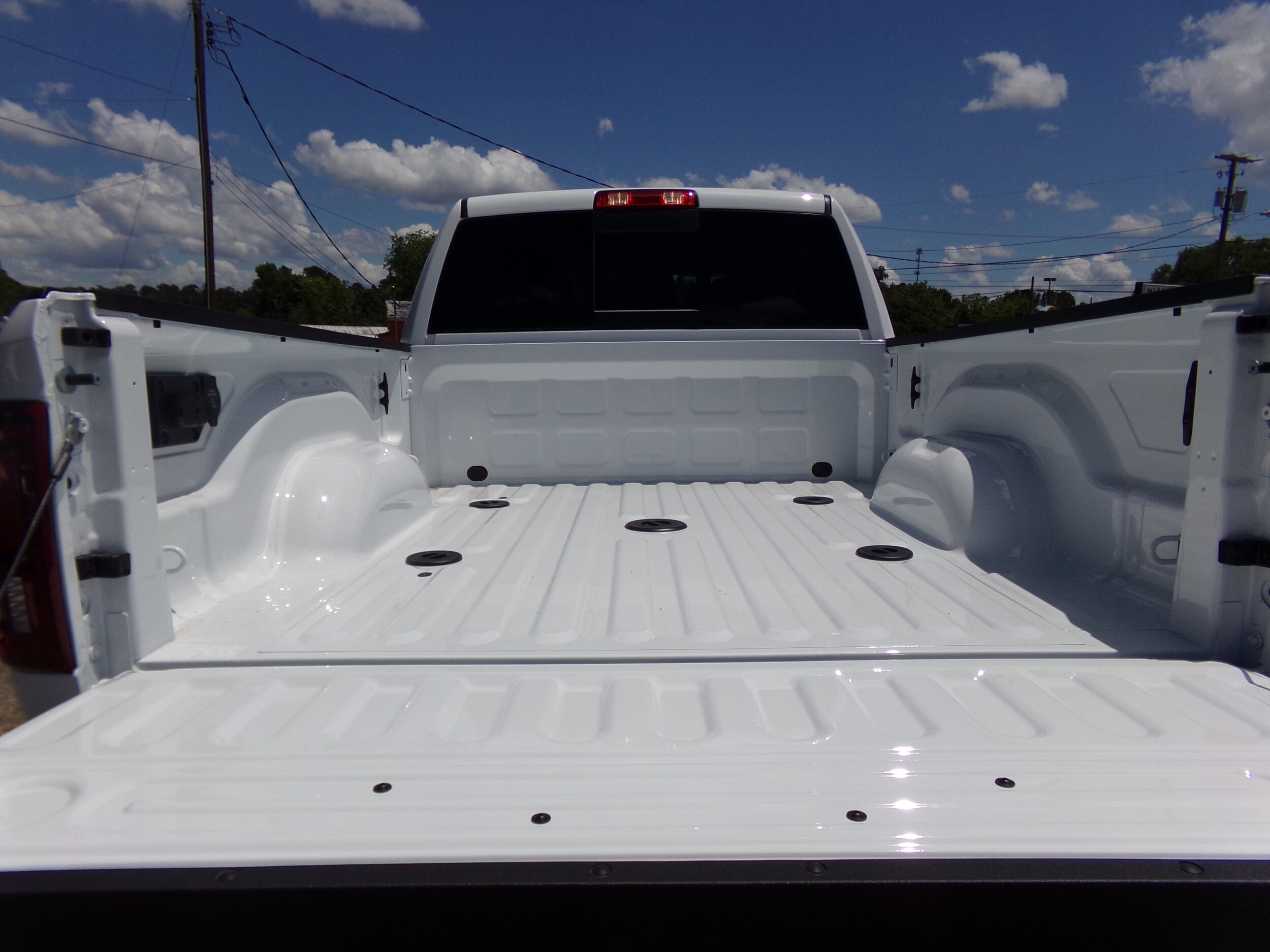 2025 Ram 2500 Laramie photo 2