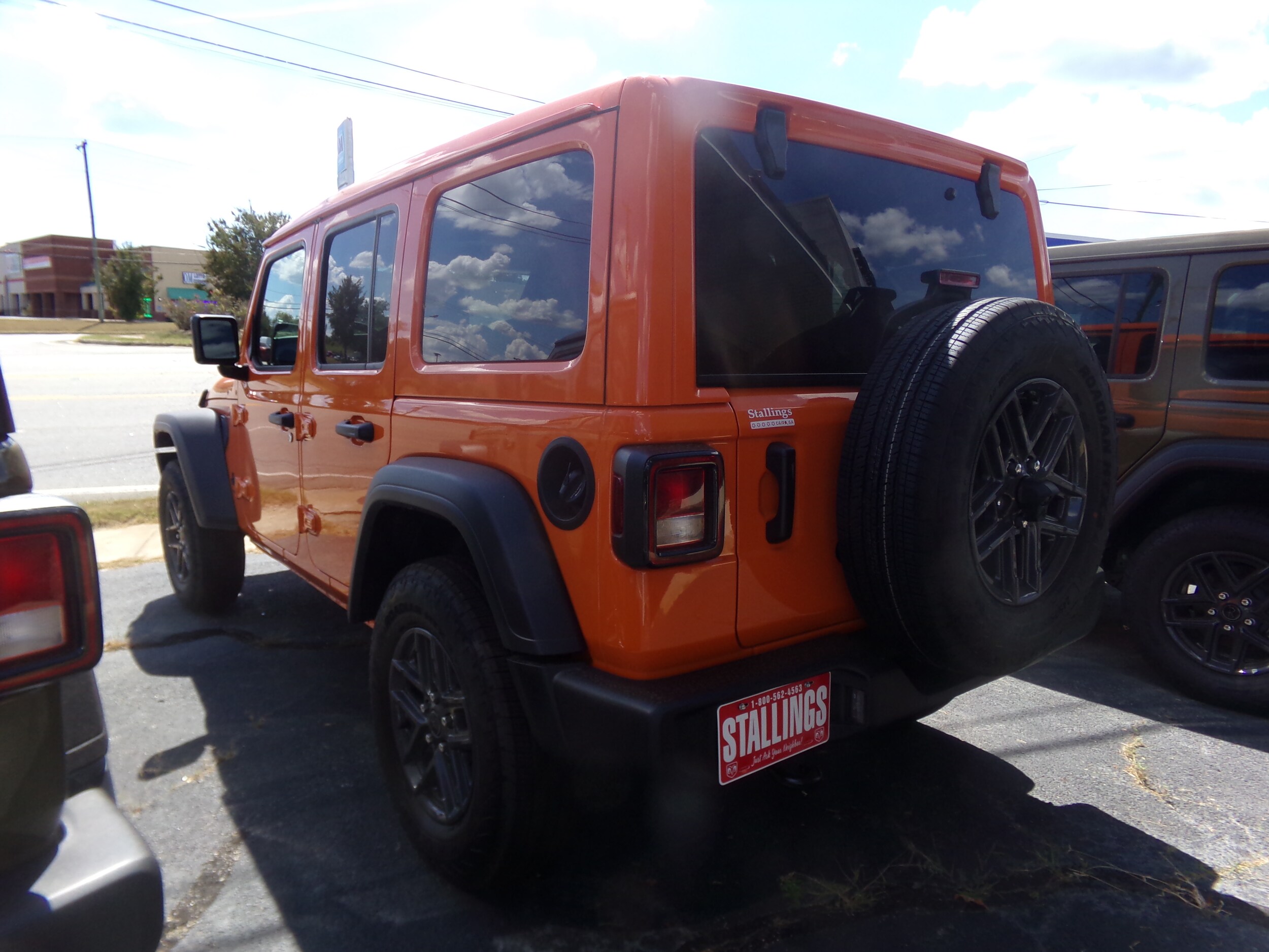 2025 Jeep Wrangler Sport S photo 2