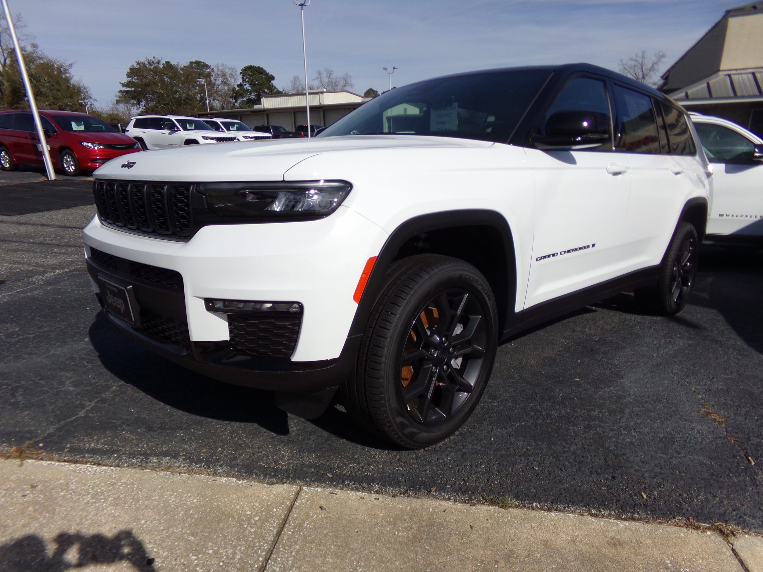 2025 Jeep Grand Cherokee L Limited's photo