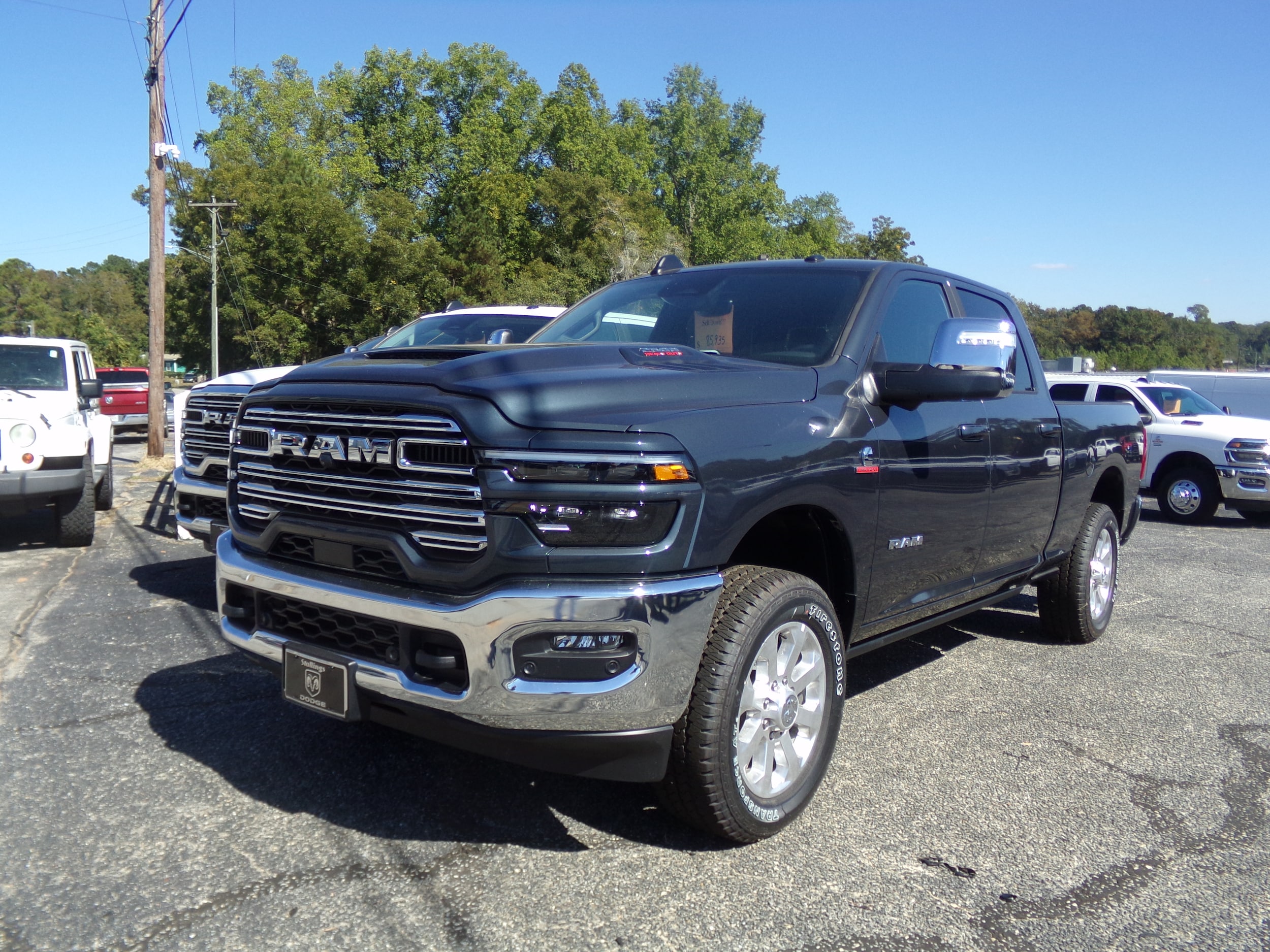 2025 RAM Ram 2500 Pickup Laramie's photo