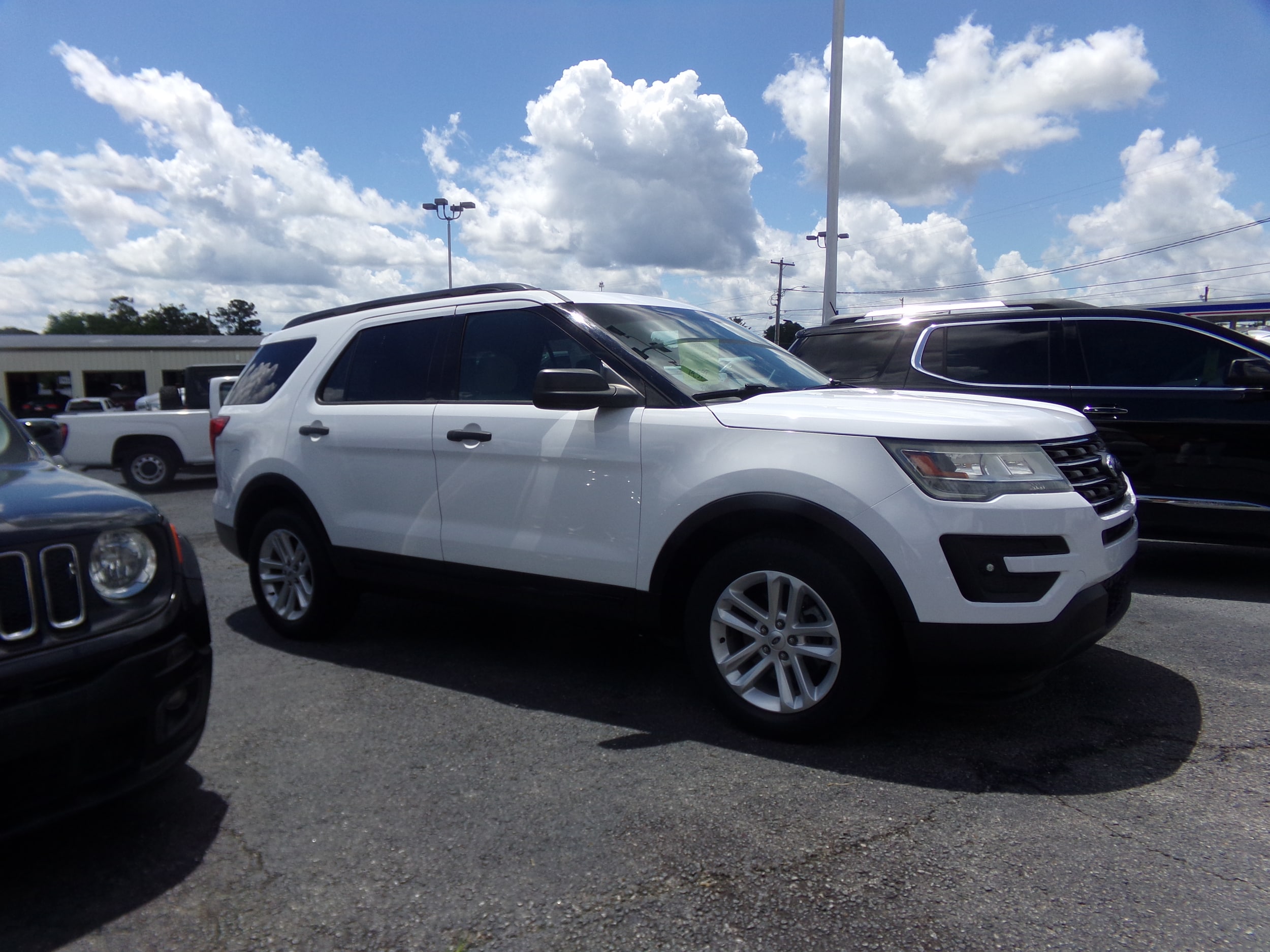 Used 2017 Ford Explorer Base with VIN 1FM5K8B82HGA36756 for sale in Cairo, GA