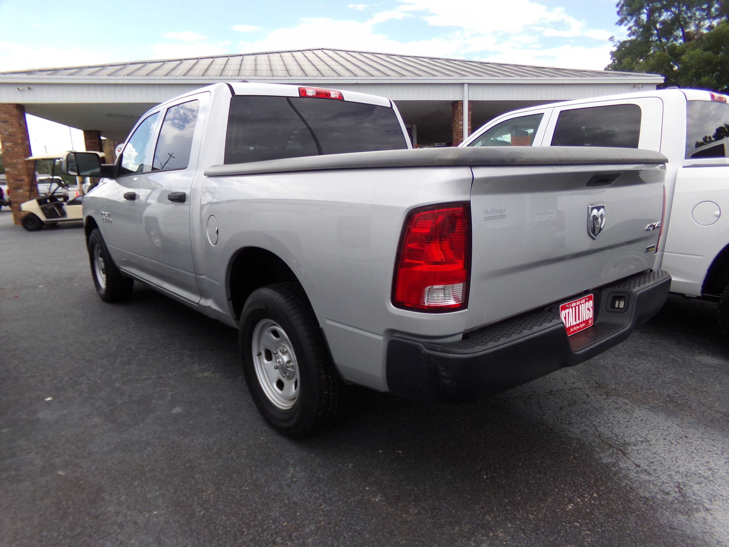2015 Ram 1500 Tradesman photo 2