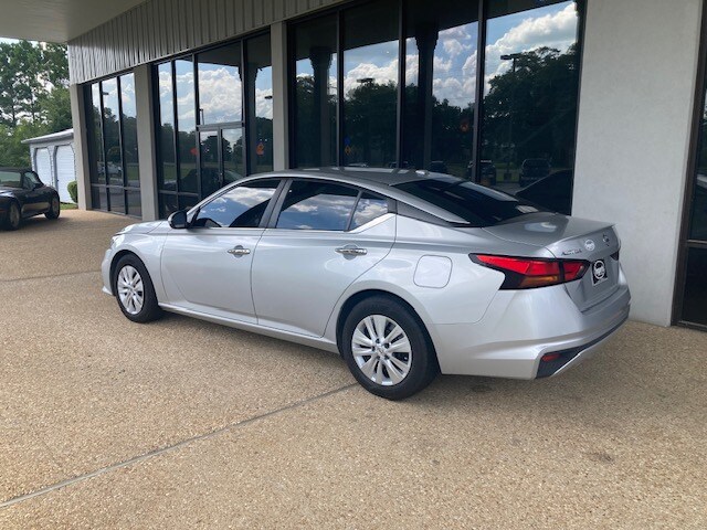 2020 Nissan Altima 2.5 S photo 3