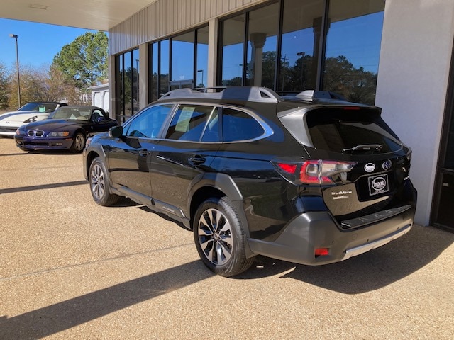 Used 2023 Subaru Outback Limited with VIN 4S4BTAMC8P3105190 for sale in Cairo, GA