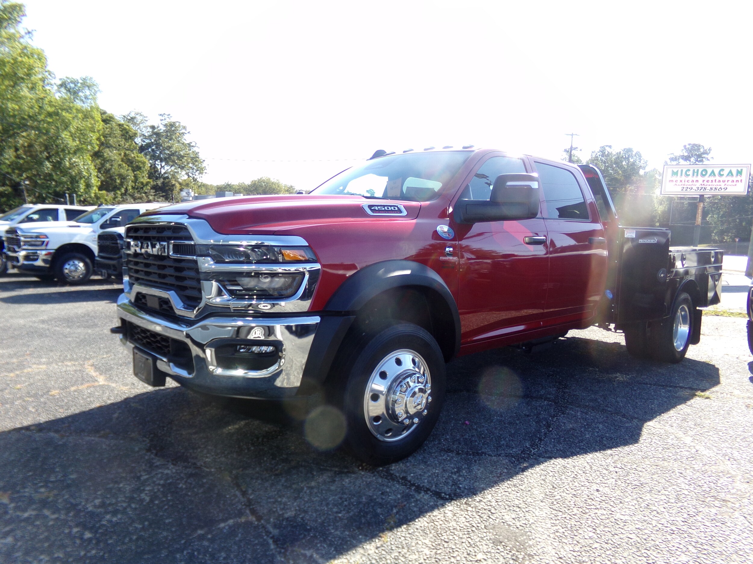 2026 Ram 4500 Tradesman photo 2