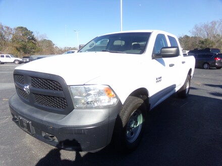 2017 Ram 1500 Tradesman Tradesman 4x4 Crew Cab 57 Box