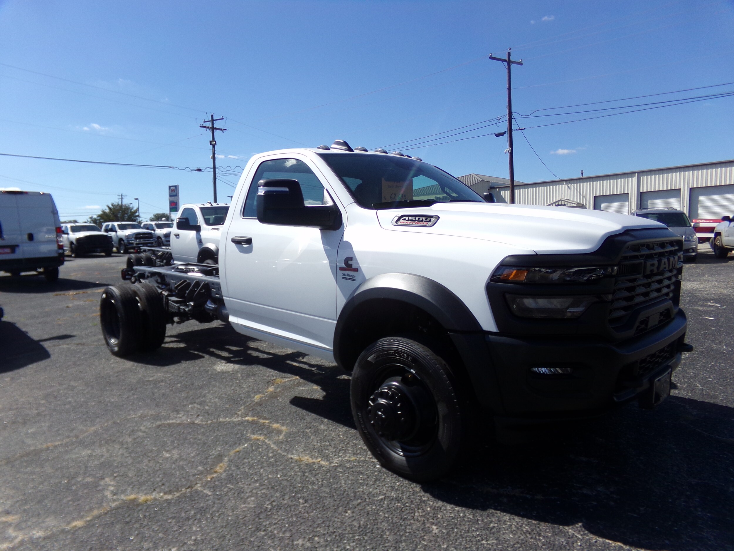 2026 Ram 4500 Tradesman photo 2