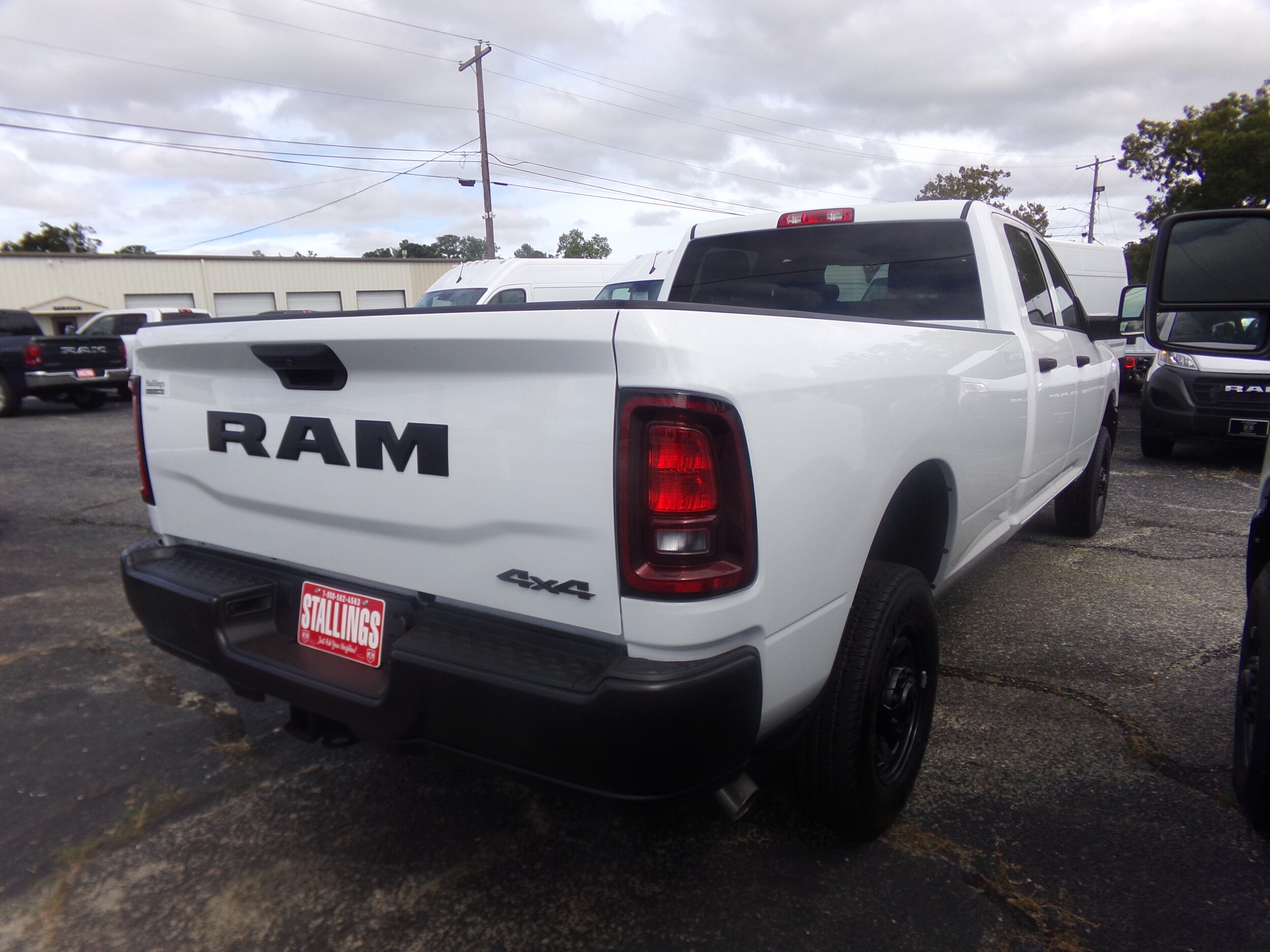 2026 Ram 2500 Tradesman photo 2