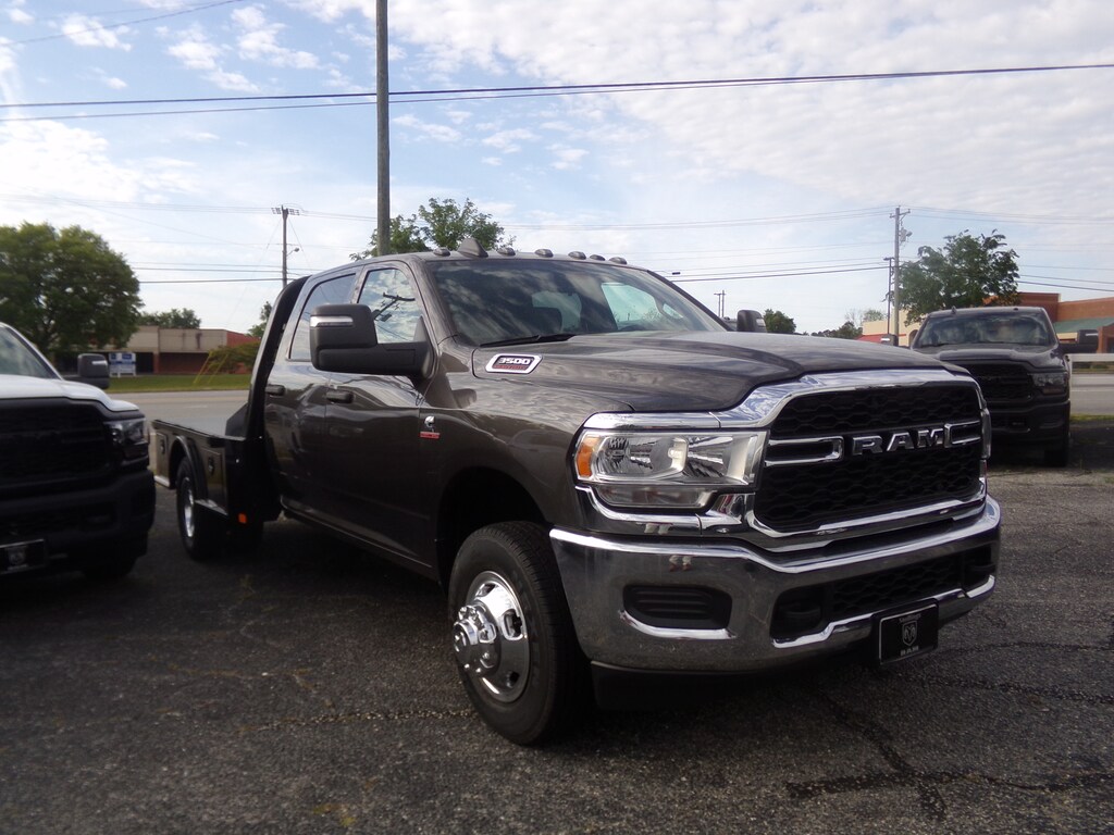 New 2024 Ram 3500 Chassis Cab Tradesman For Sale in Cairo GA VIN