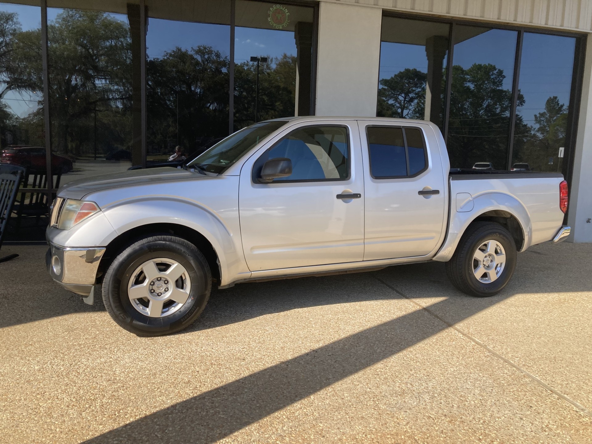 Used 2008 Nissan Frontier SE with VIN 1N6AD07U28C418245 for sale in Cairo, GA