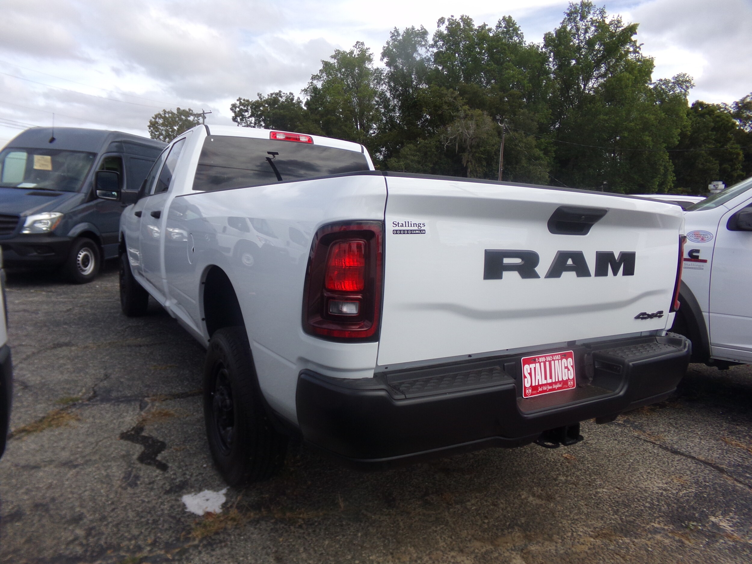 2026 Ram 2500 Tradesman photo 4