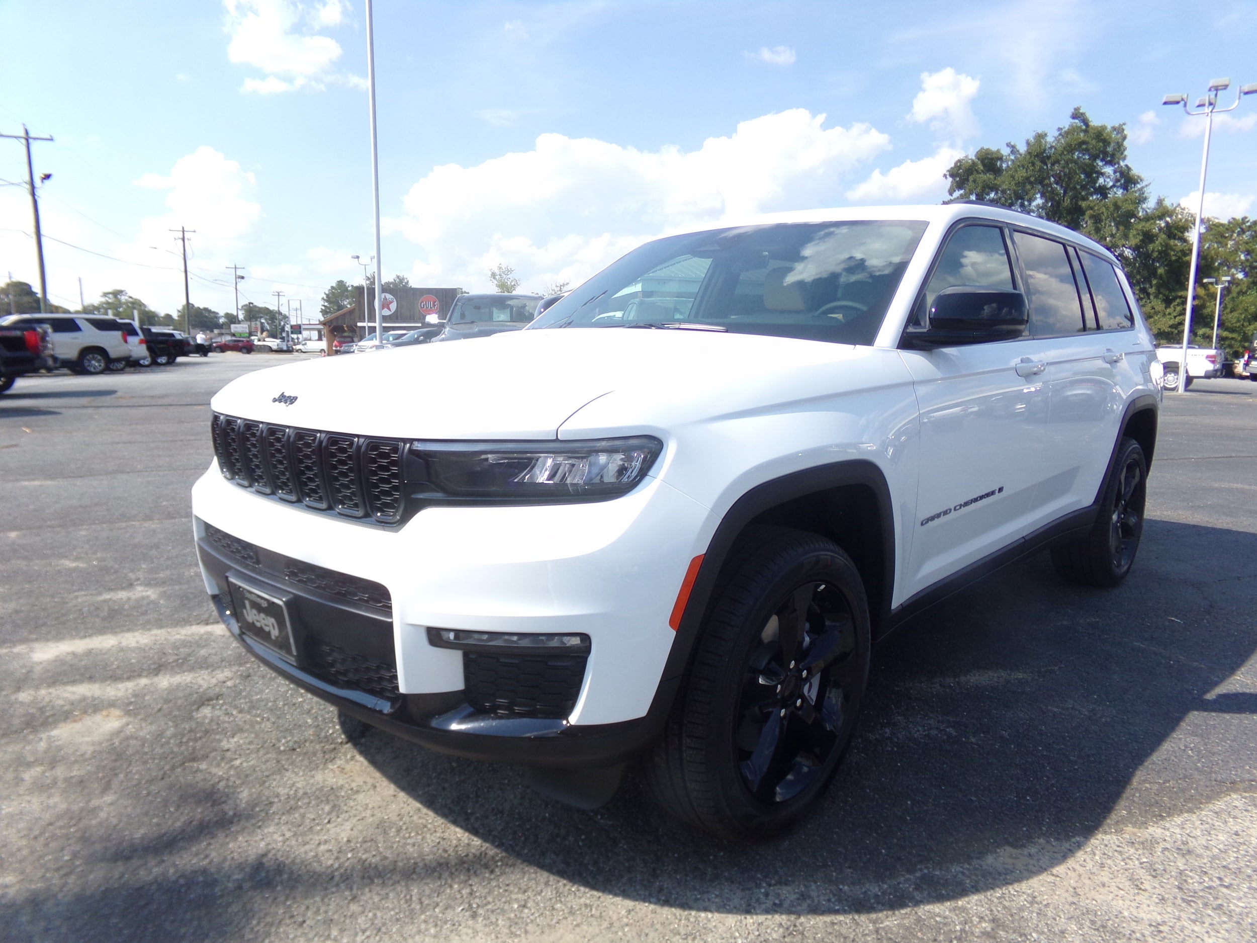 2025 Jeep Grand Cherokee L Limited's photo