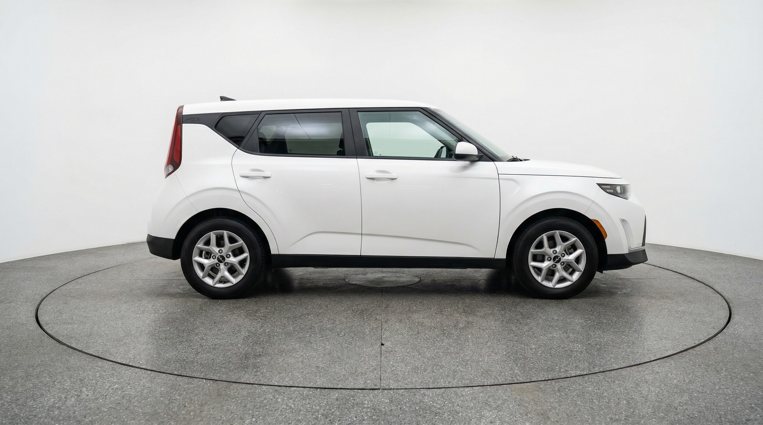 Thumbnail: 2025 Kia Soul - 8