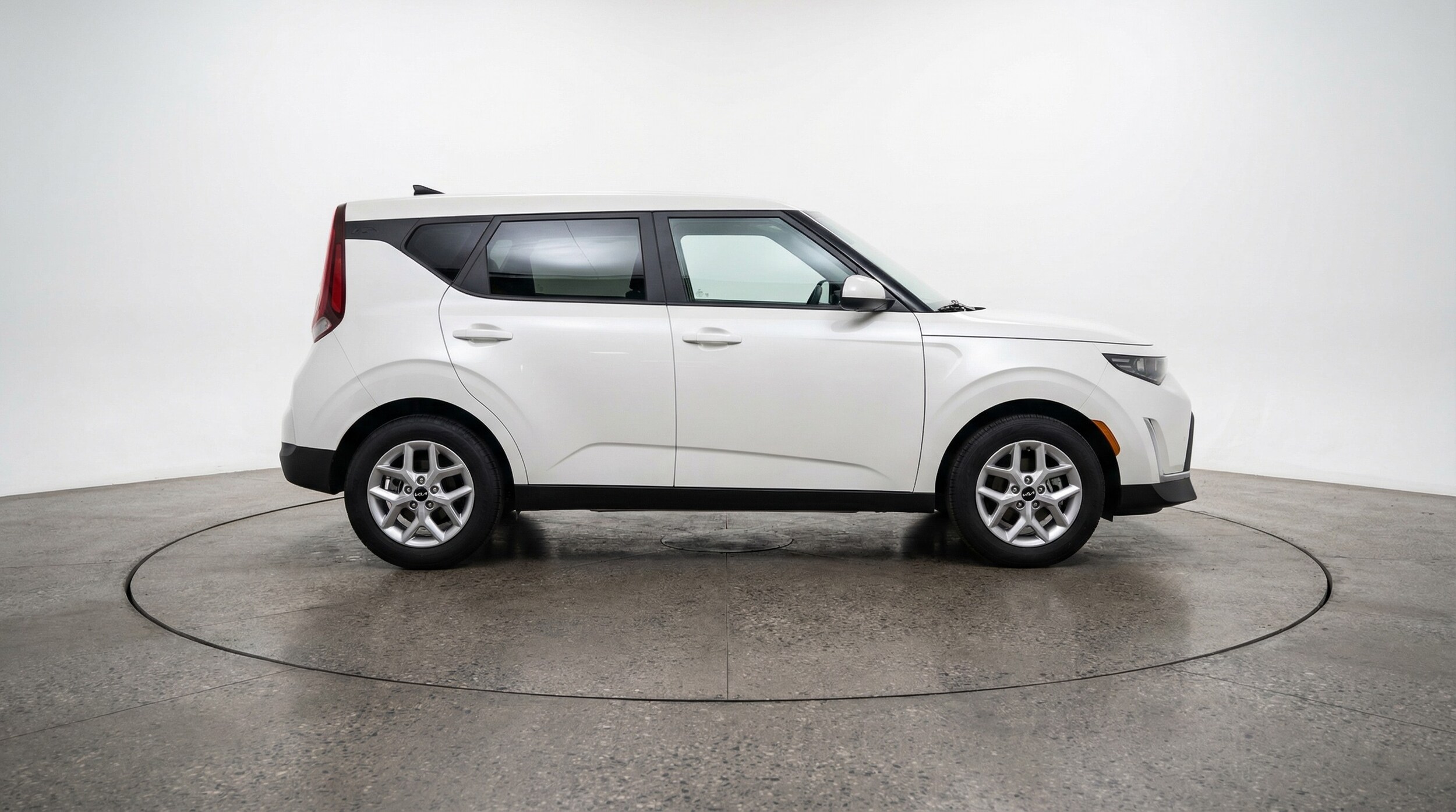 Thumbnail: 2025 Kia Soul - 8