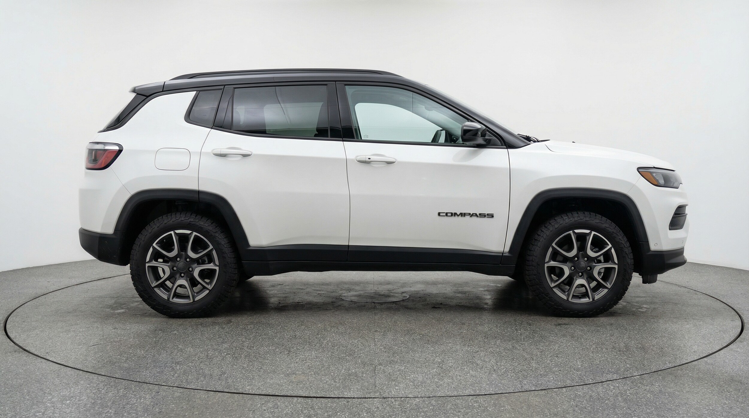 Thumbnail: 2025 Jeep Compass - 8
