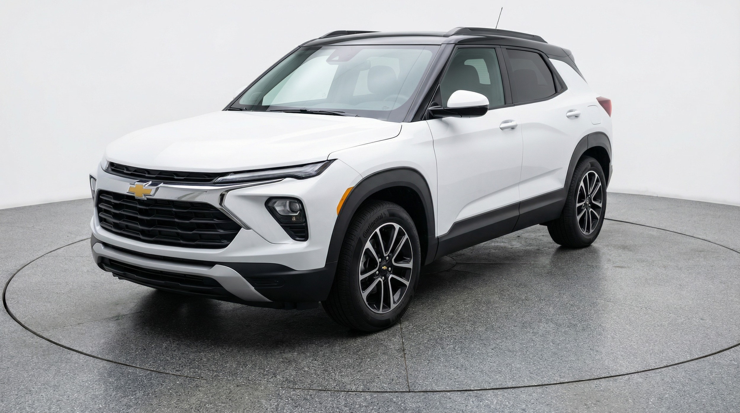 Thumbnail: 2025 Chevrolet TrailBlazer - 3