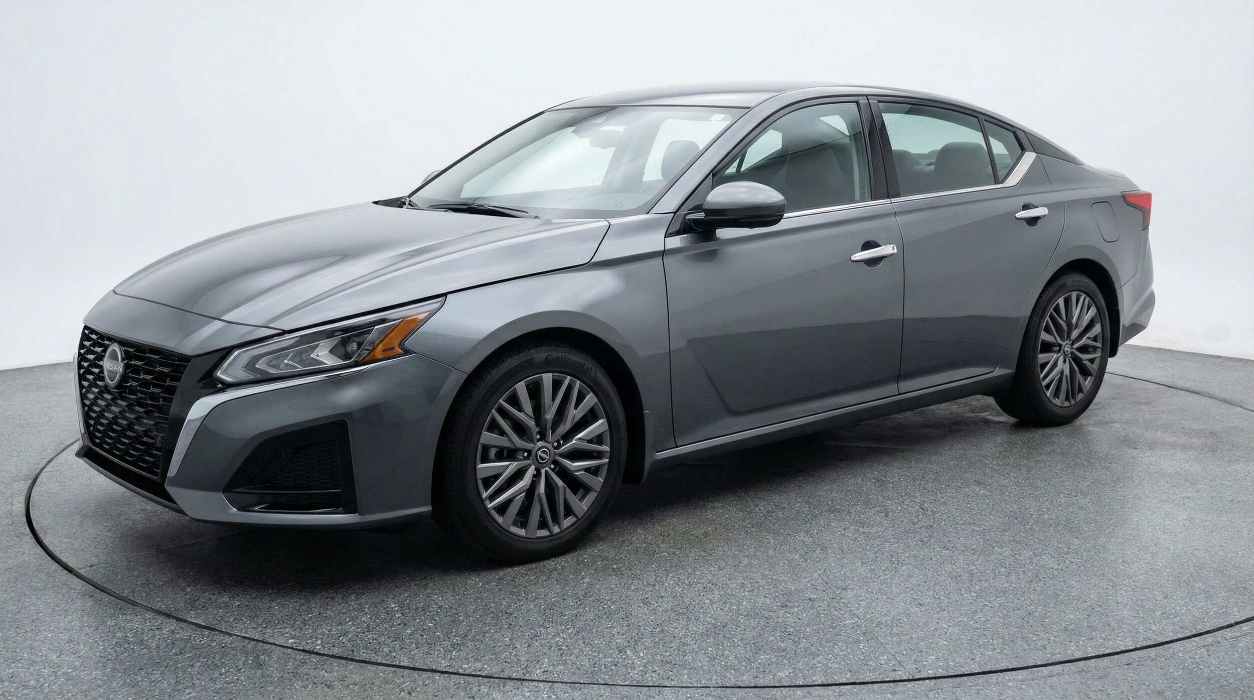 Thumbnail: 2025 Nissan Altima - 3