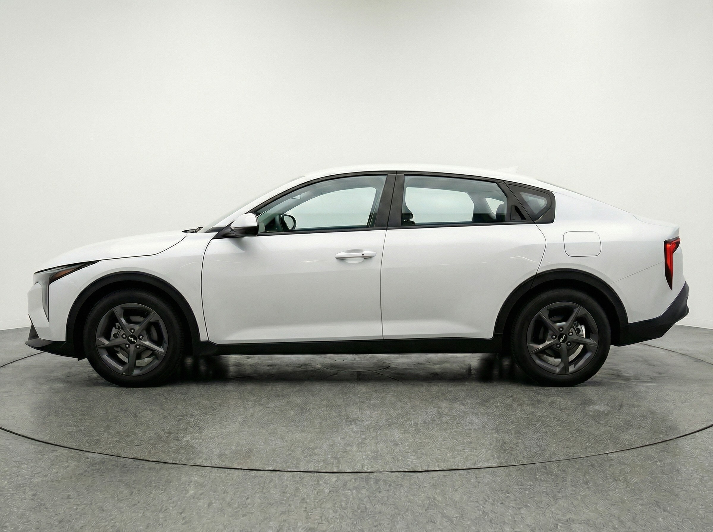 Thumbnail: 2025 Kia K4 - 4