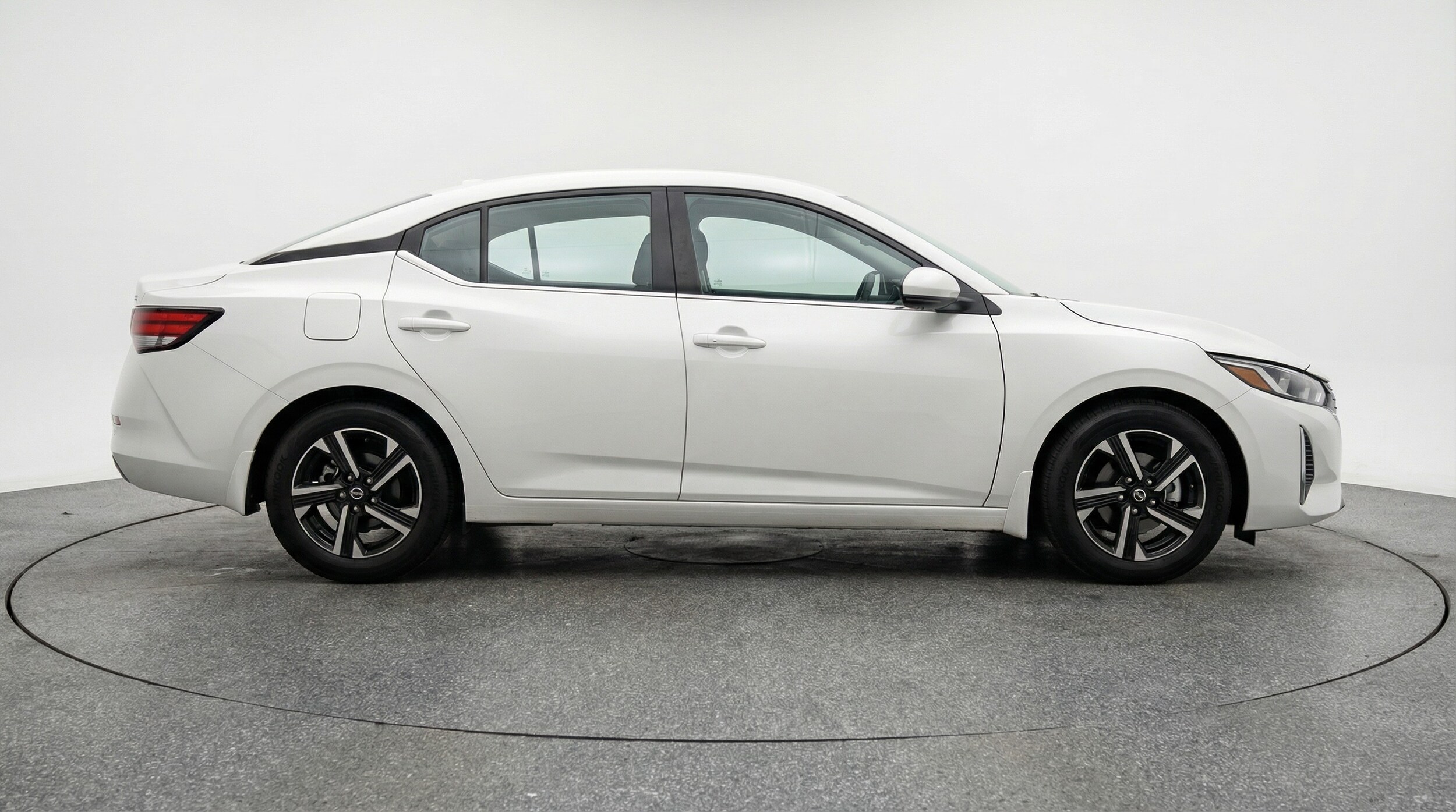 Thumbnail: 2025 Nissan Sentra - 8