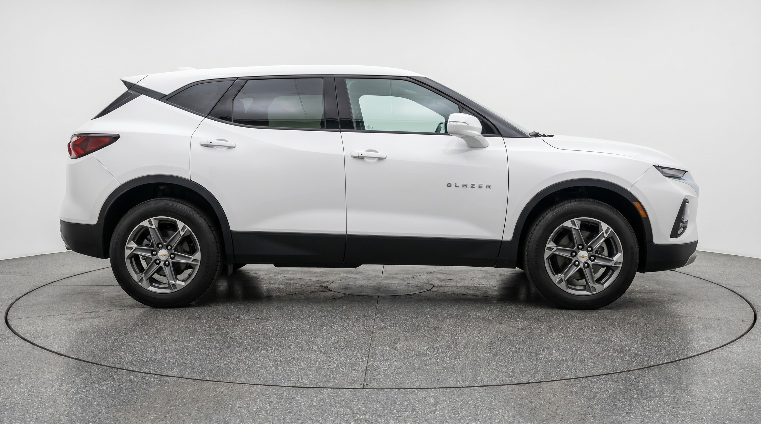Thumbnail: 2025 Chevrolet Blazer - 8