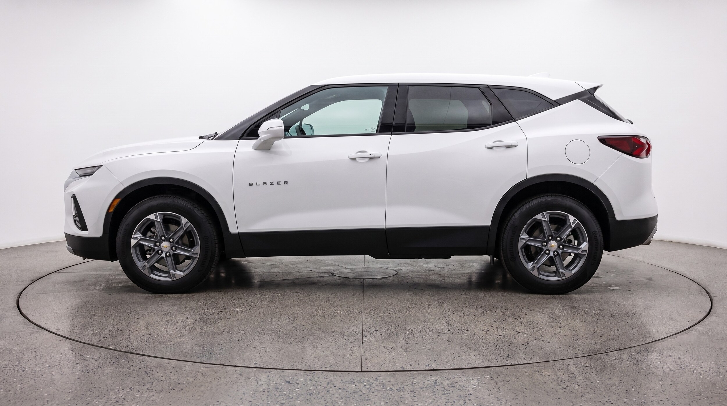 Thumbnail: 2026 Chevrolet Blazer - 4