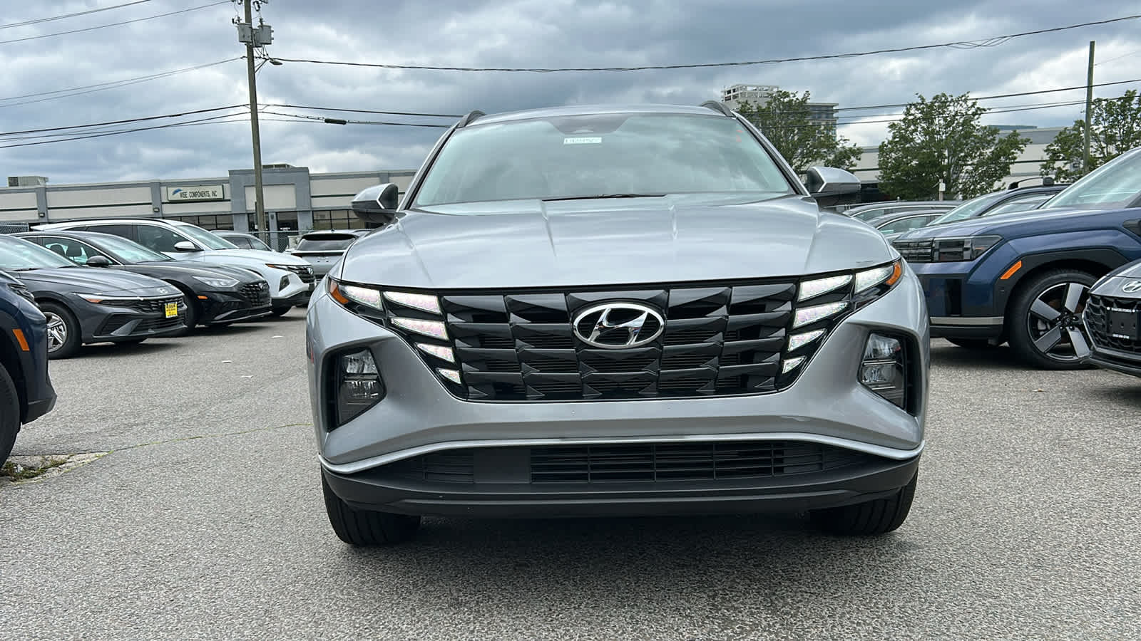 2023 Hyundai Tucson SEL Convenience photo 2