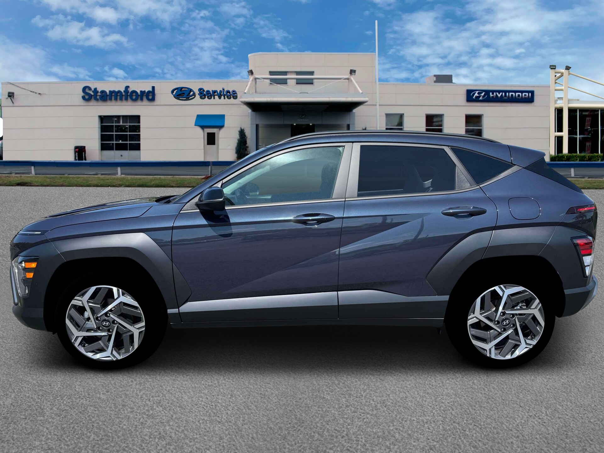 2026 Hyundai Kona SEL photo 2