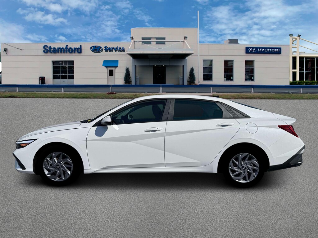 New 2026 Hyundai Elantra Hybrid Blue Sedan
