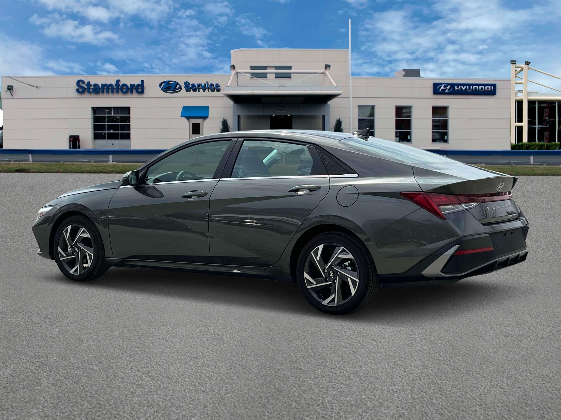 2025 Hyundai Elantra Hybrid Limited photo 3